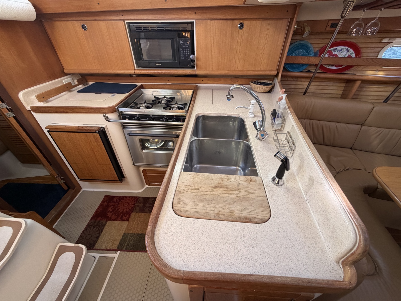2001 Catalina 380