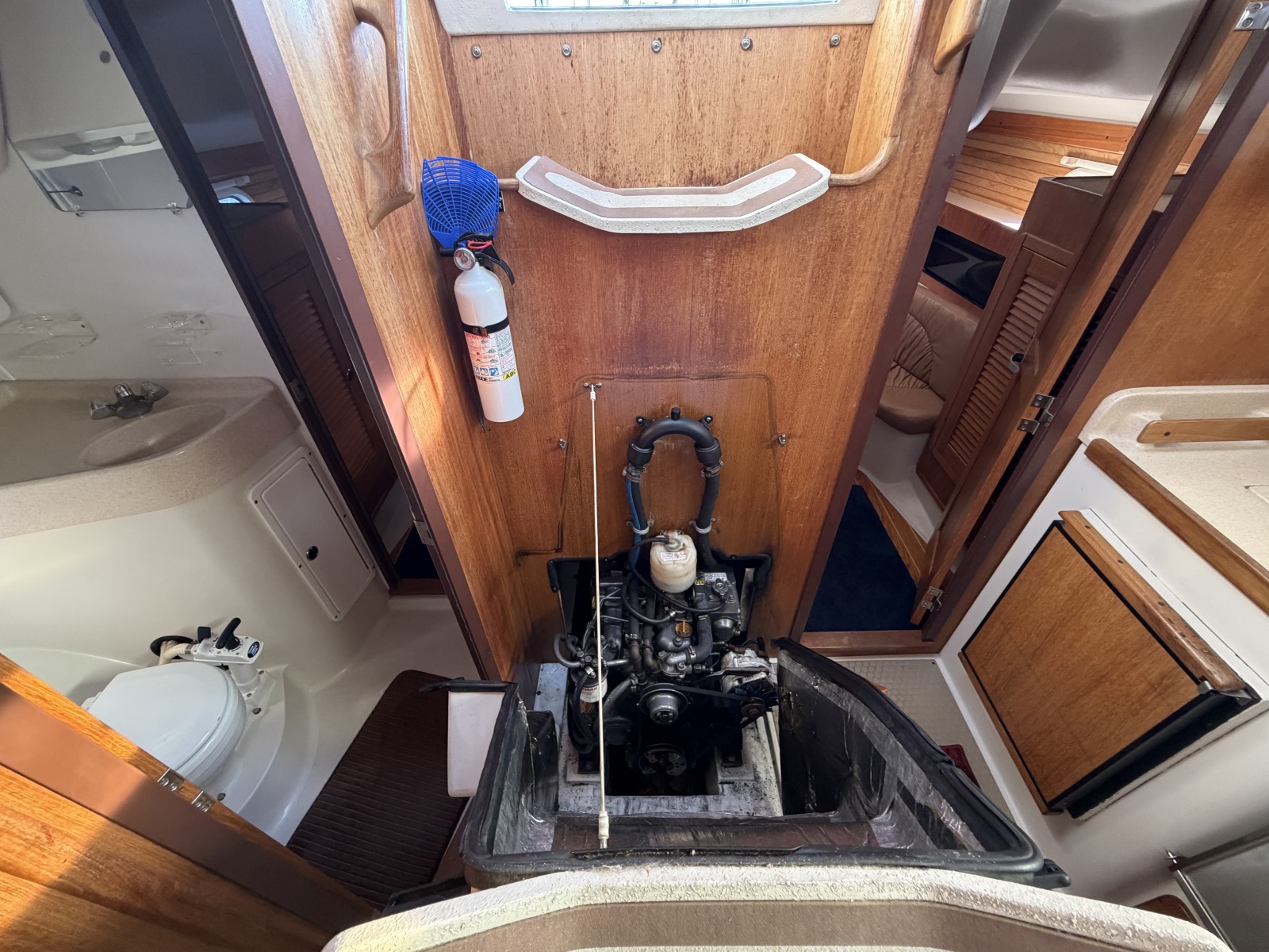 2001 Catalina 380