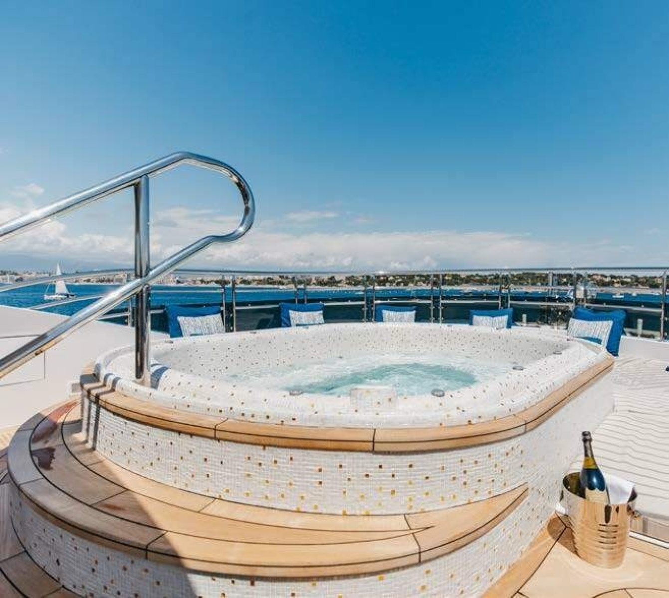 2013 Trinity Yachts Tri-Deck