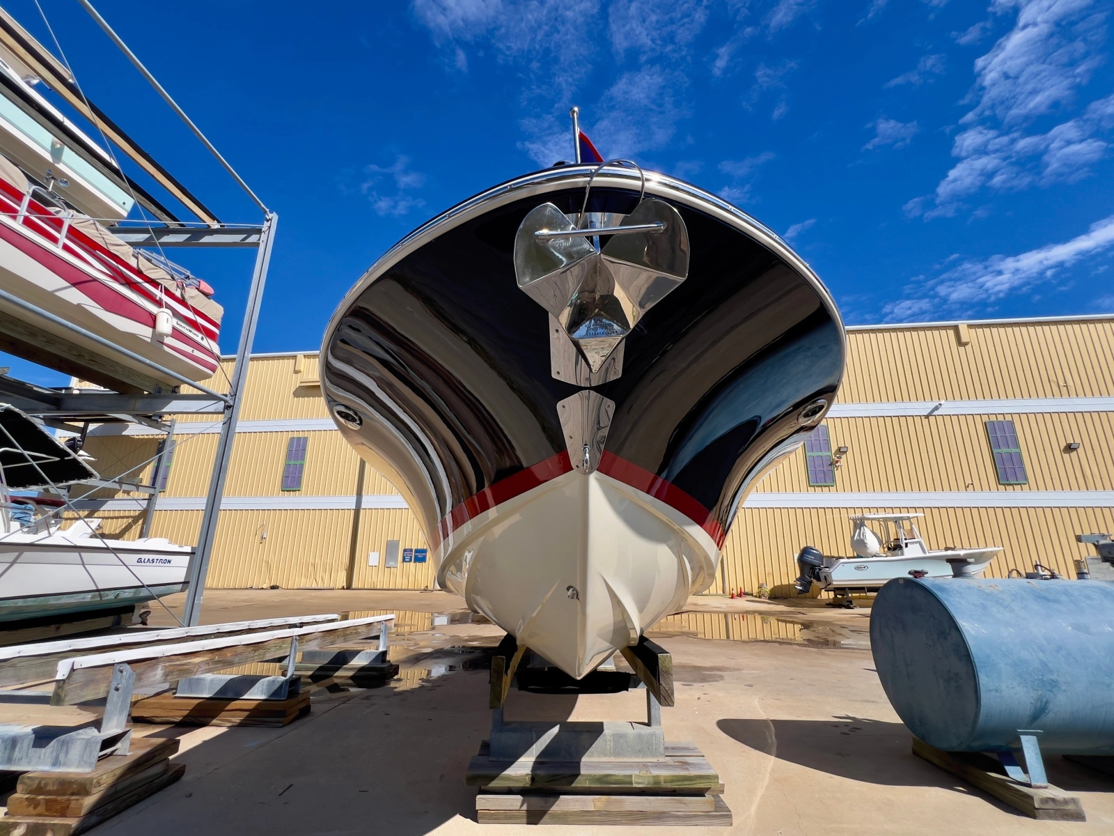2020 Chris-Craft Launch 27