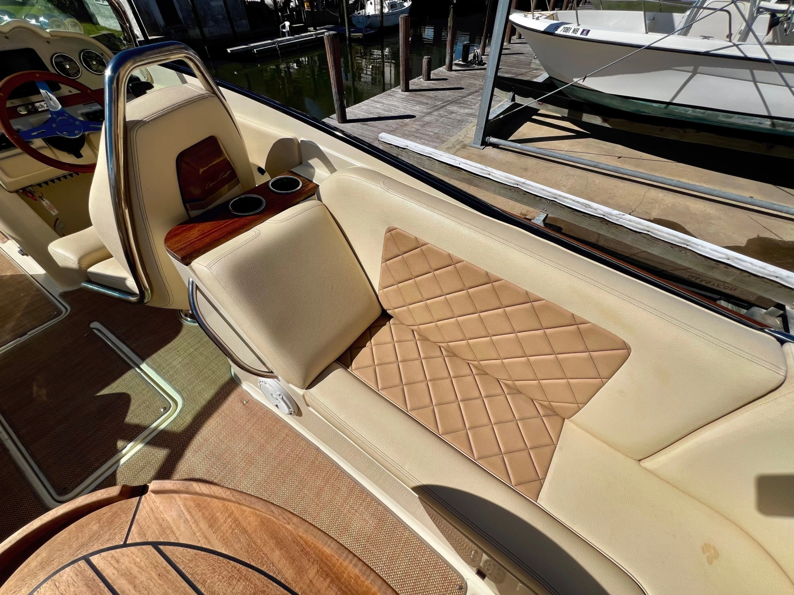 2020 Chris-Craft Launch 27
