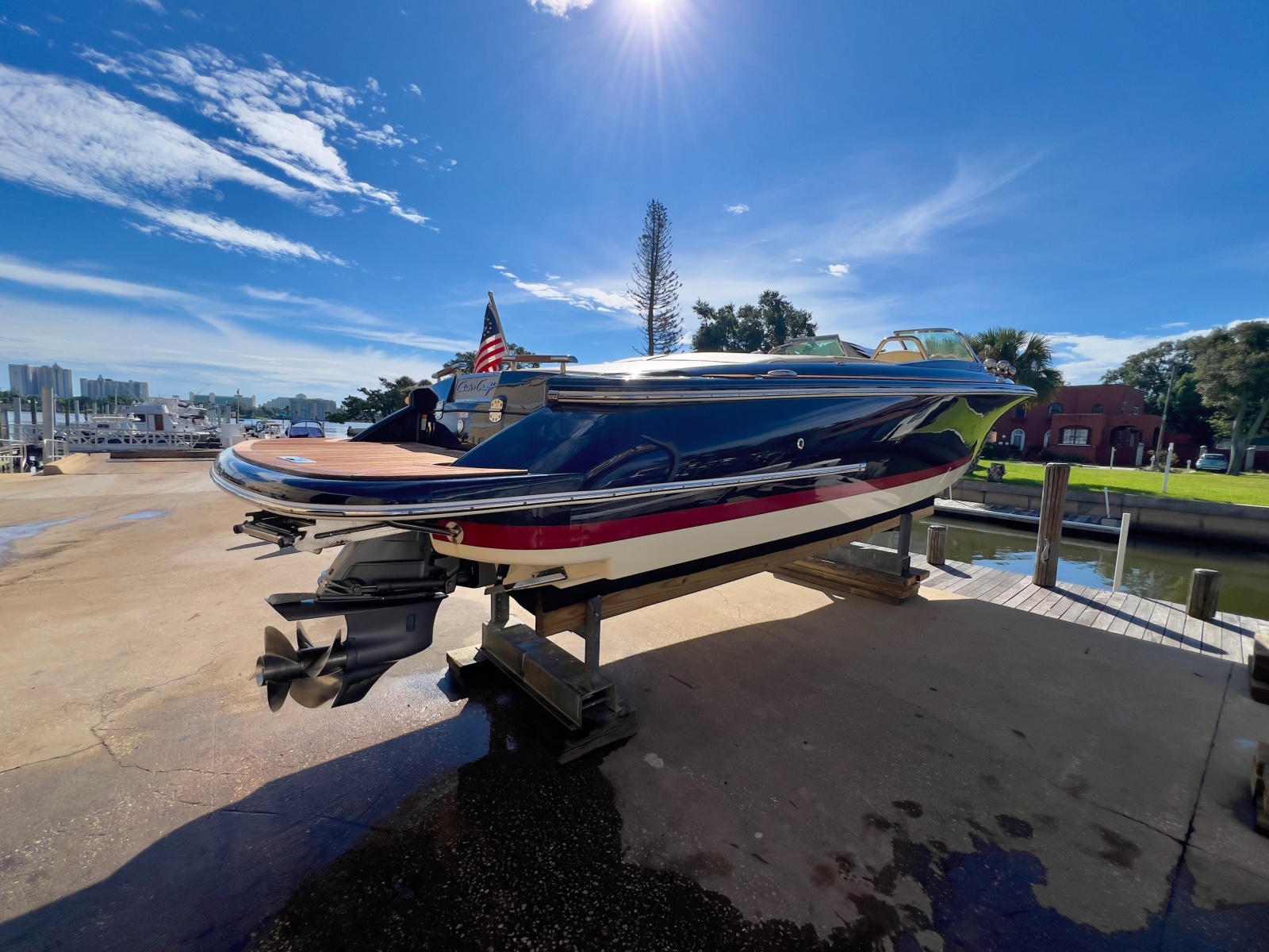 2020 Chris-Craft Launch 27