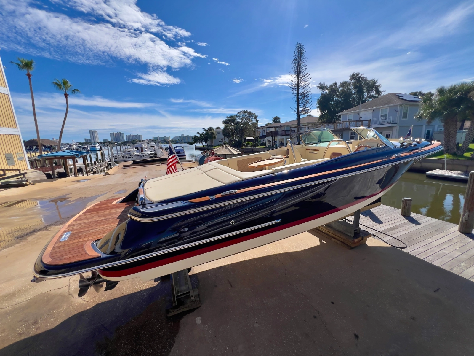 2020 Chris-Craft Launch 27