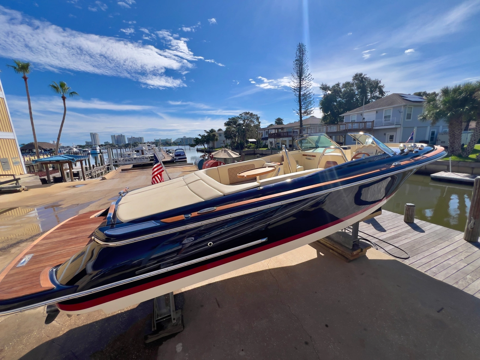 2020 Chris-Craft Launch 27