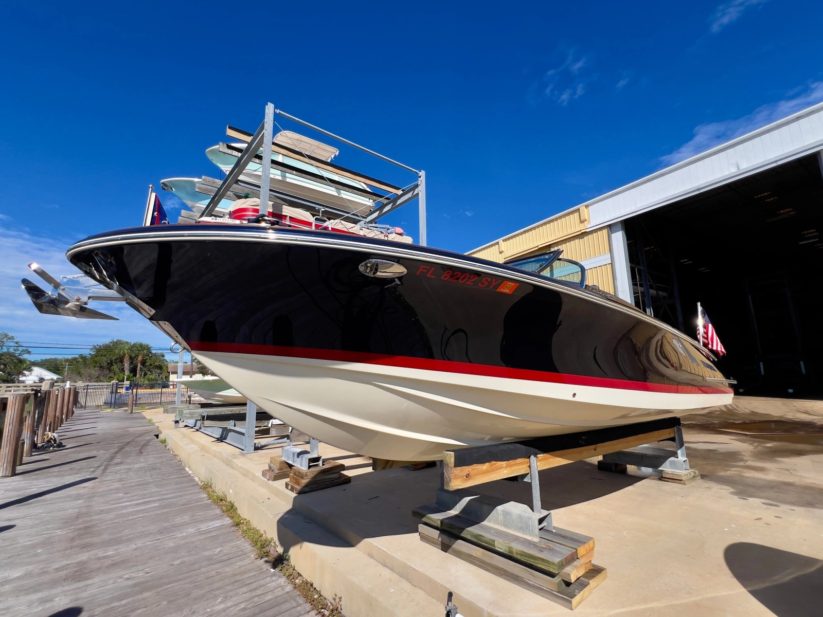 2020 Chris-Craft Launch 27