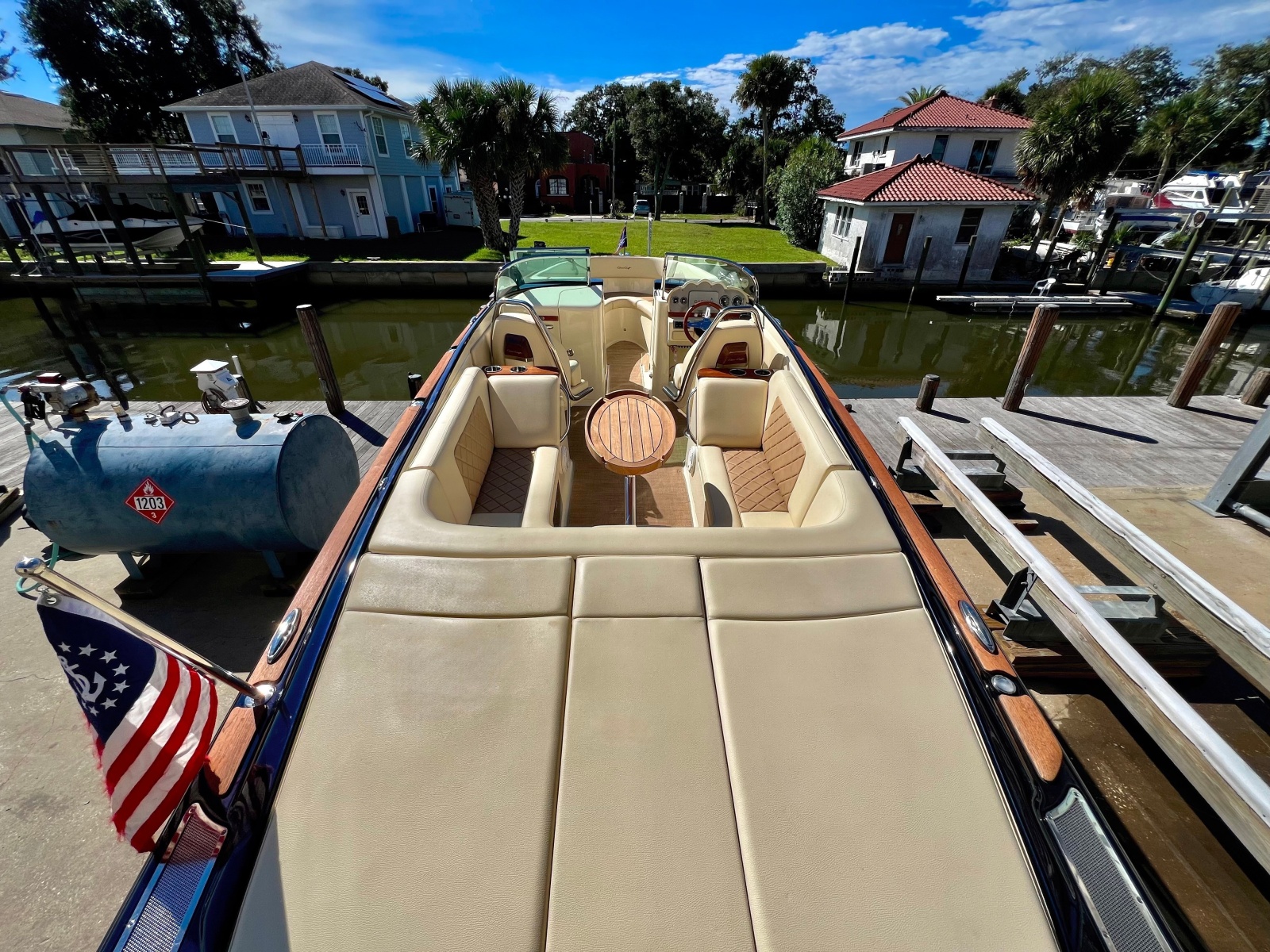 2020 Chris-Craft Launch 27