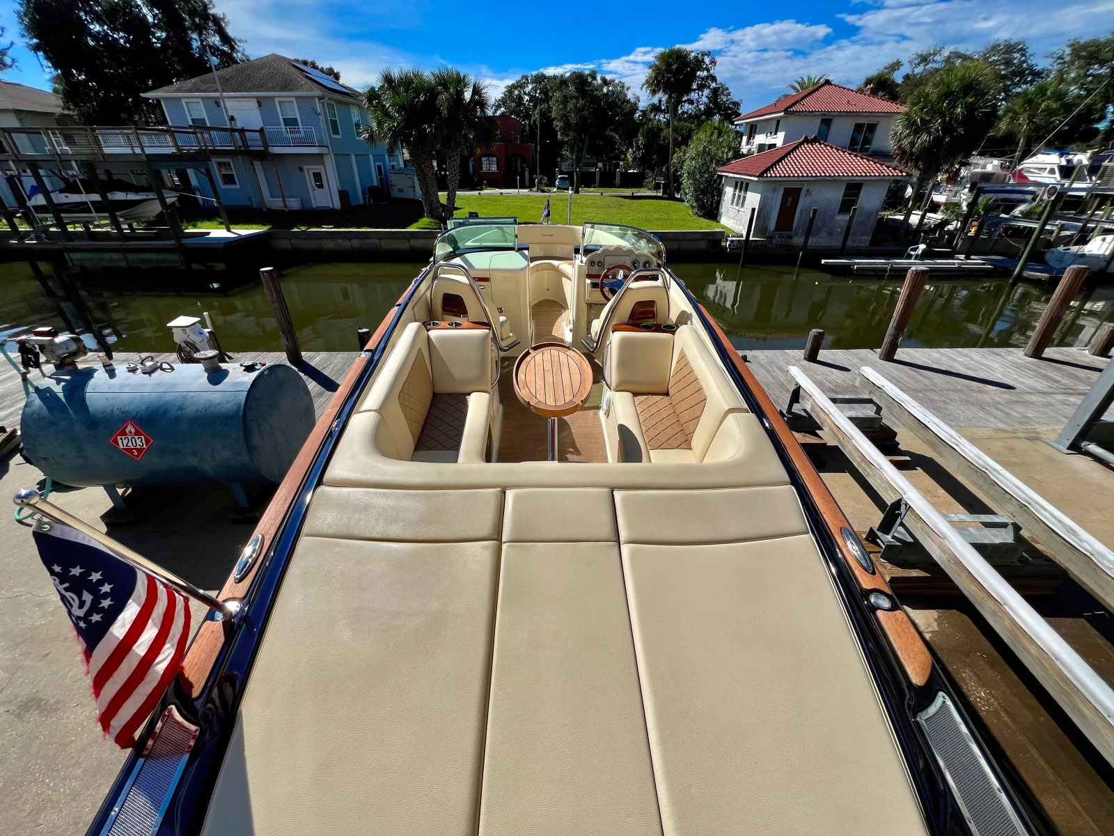 2020 Chris-Craft Launch 27