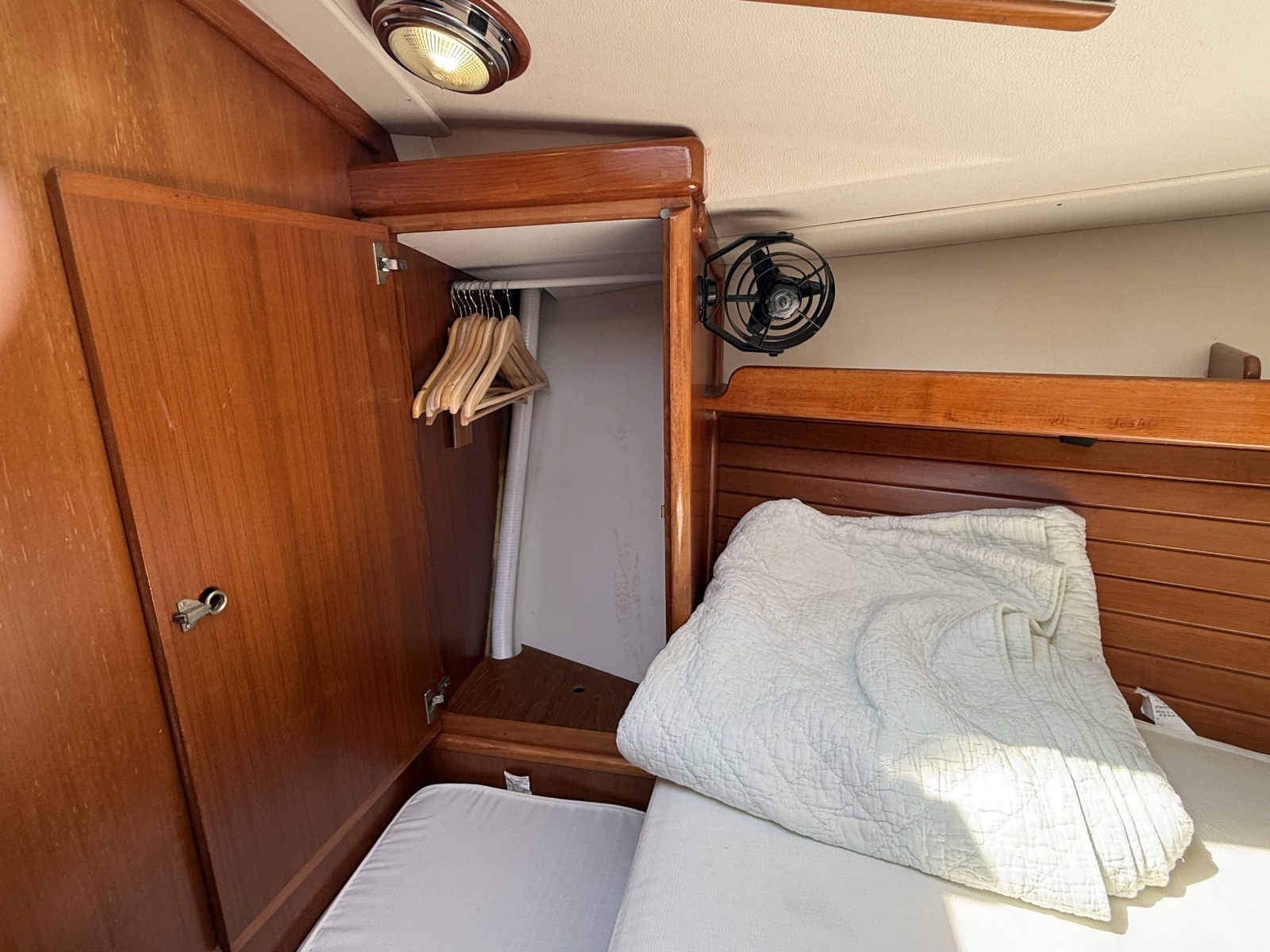 1988 Belliure 41