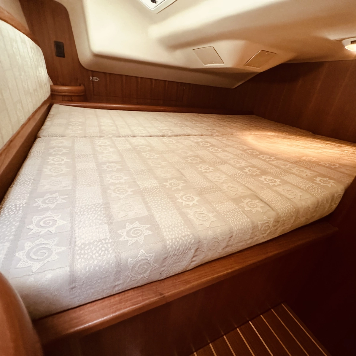 2002 Hunter 356