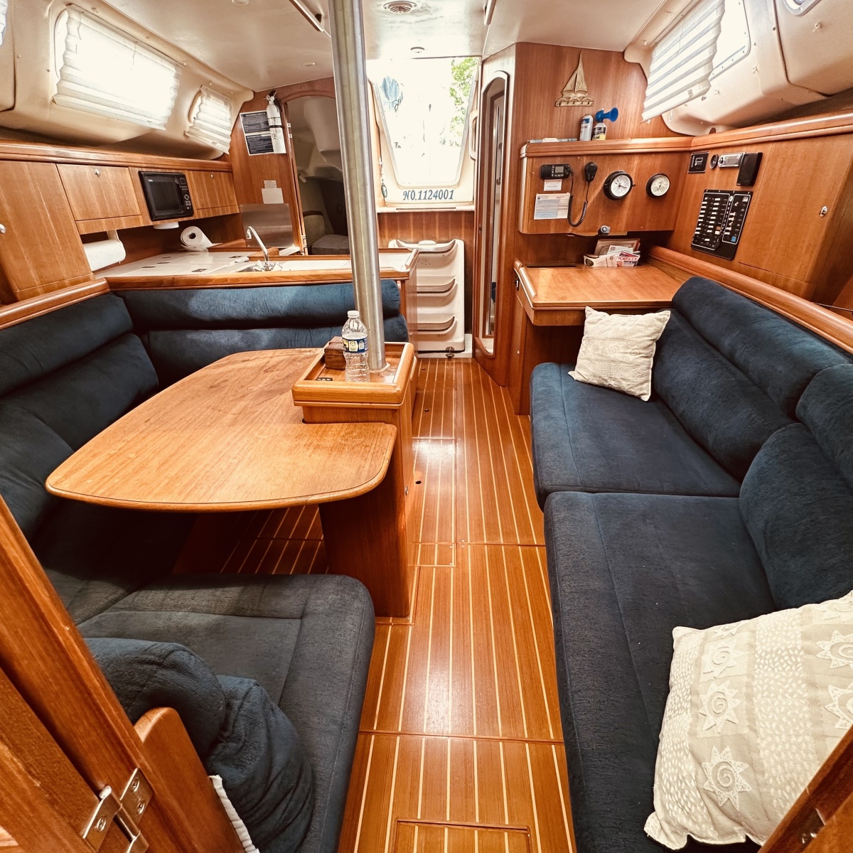 2002 Hunter 356