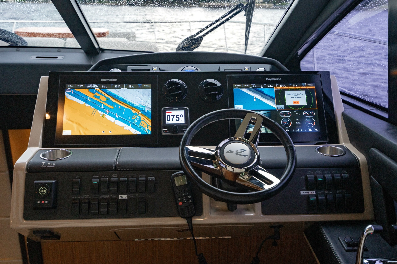 2017 Sea Ray L65