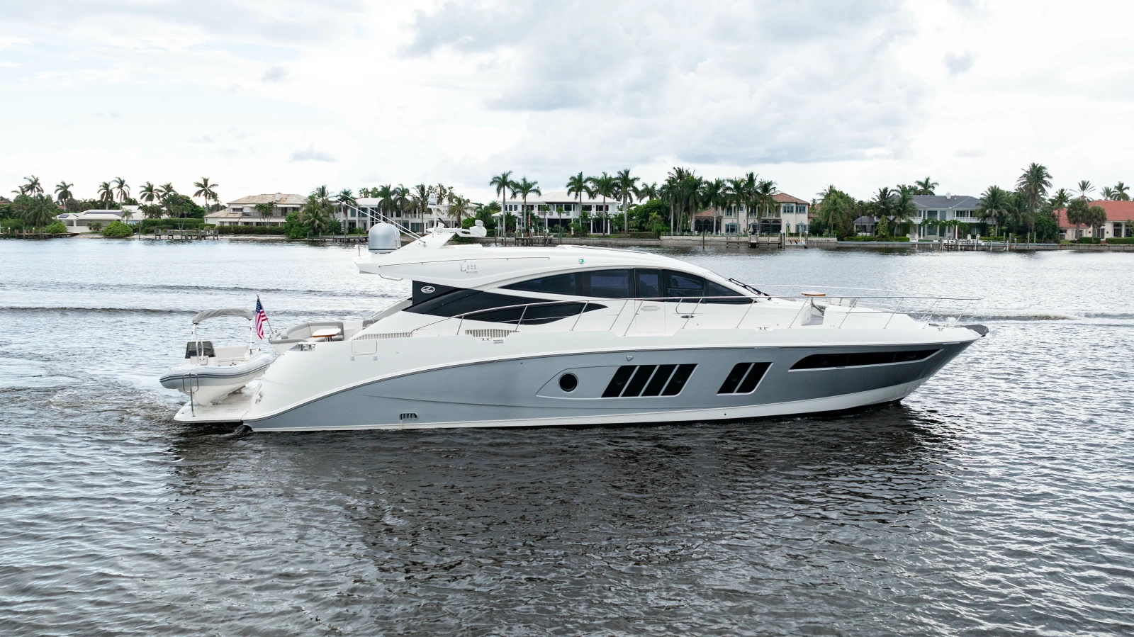2017 Sea Ray L65