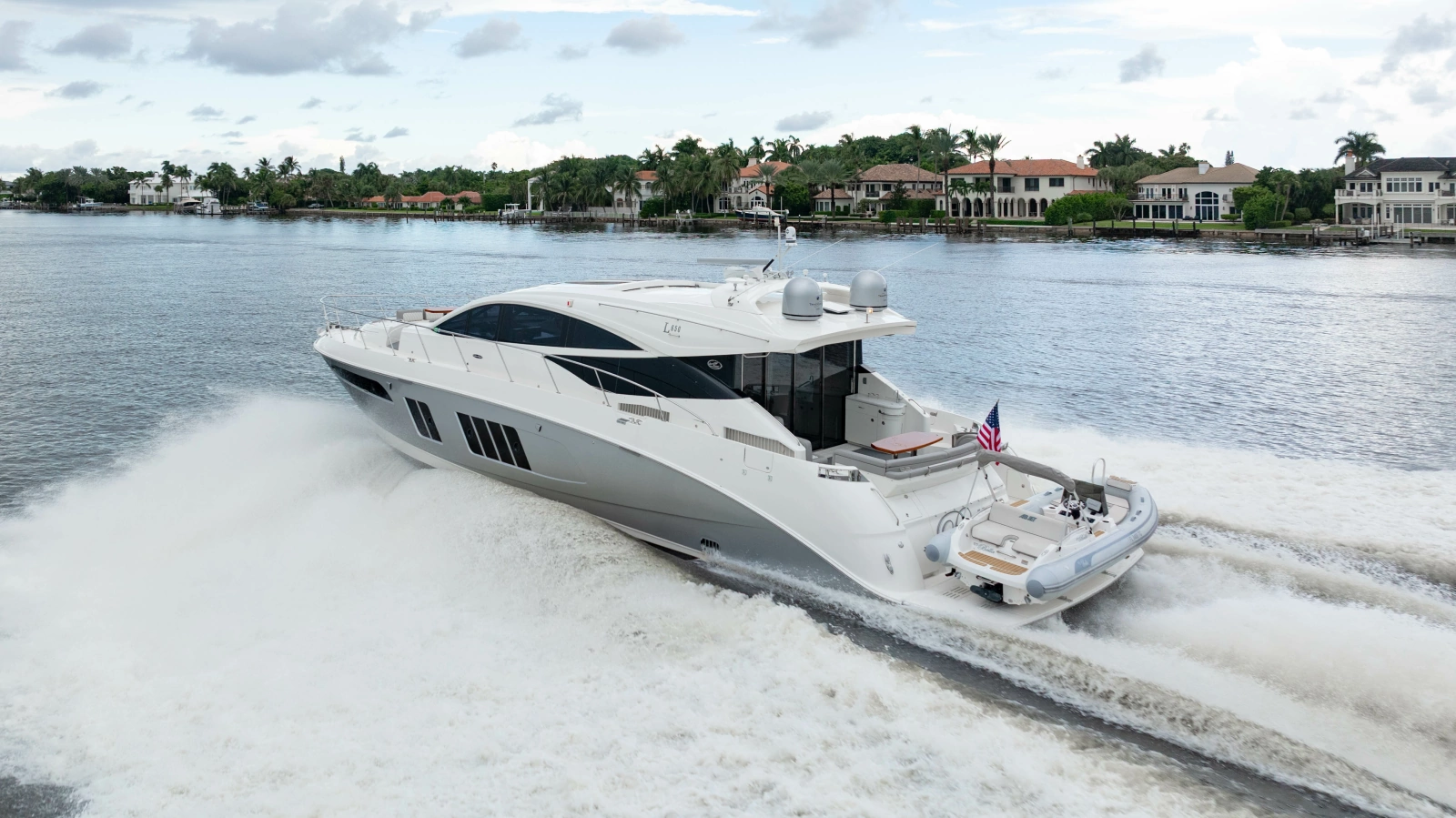 2017 Sea Ray L65