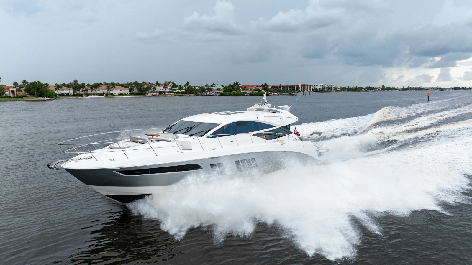 2017 Sea Ray L65