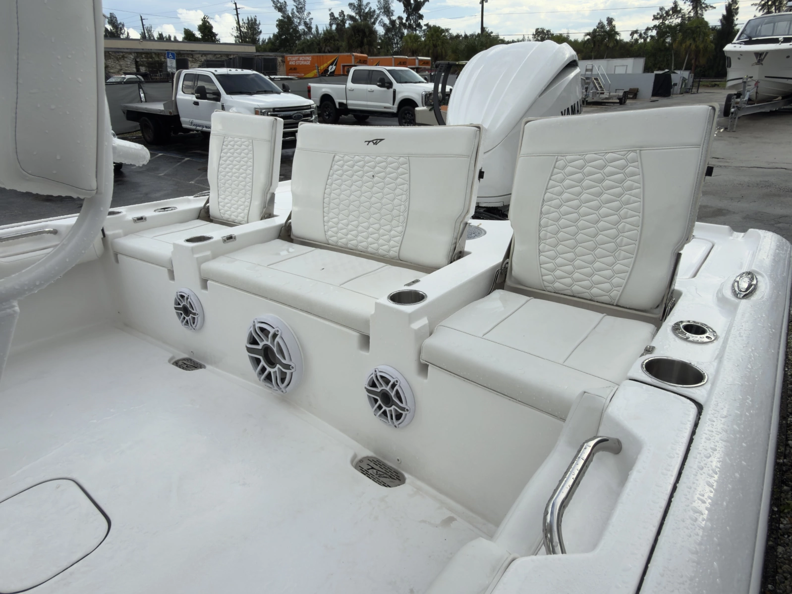 25ft Tidewater Yacht For Sale