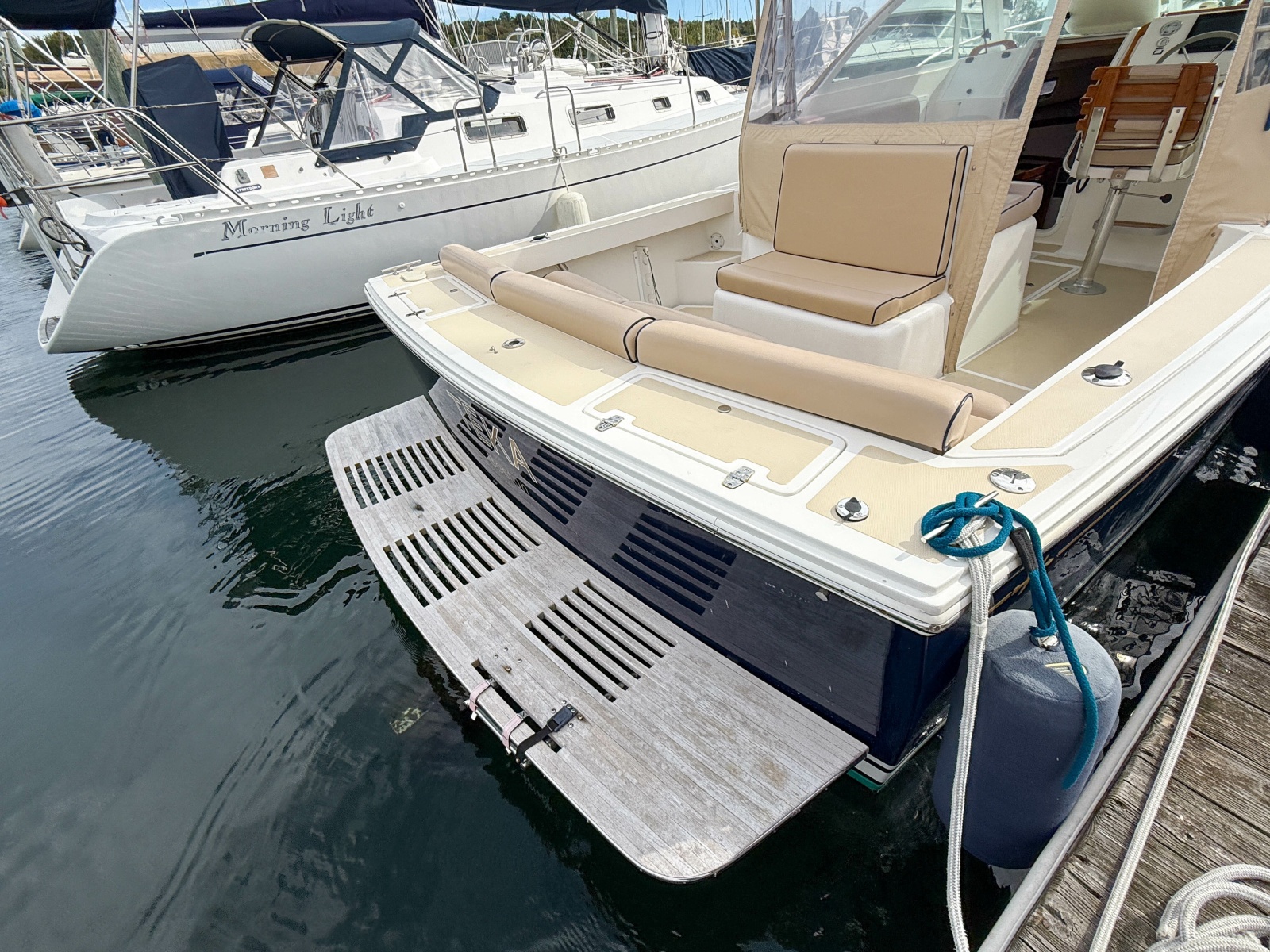 2004 Hunt Yachts SurfHunter 29
