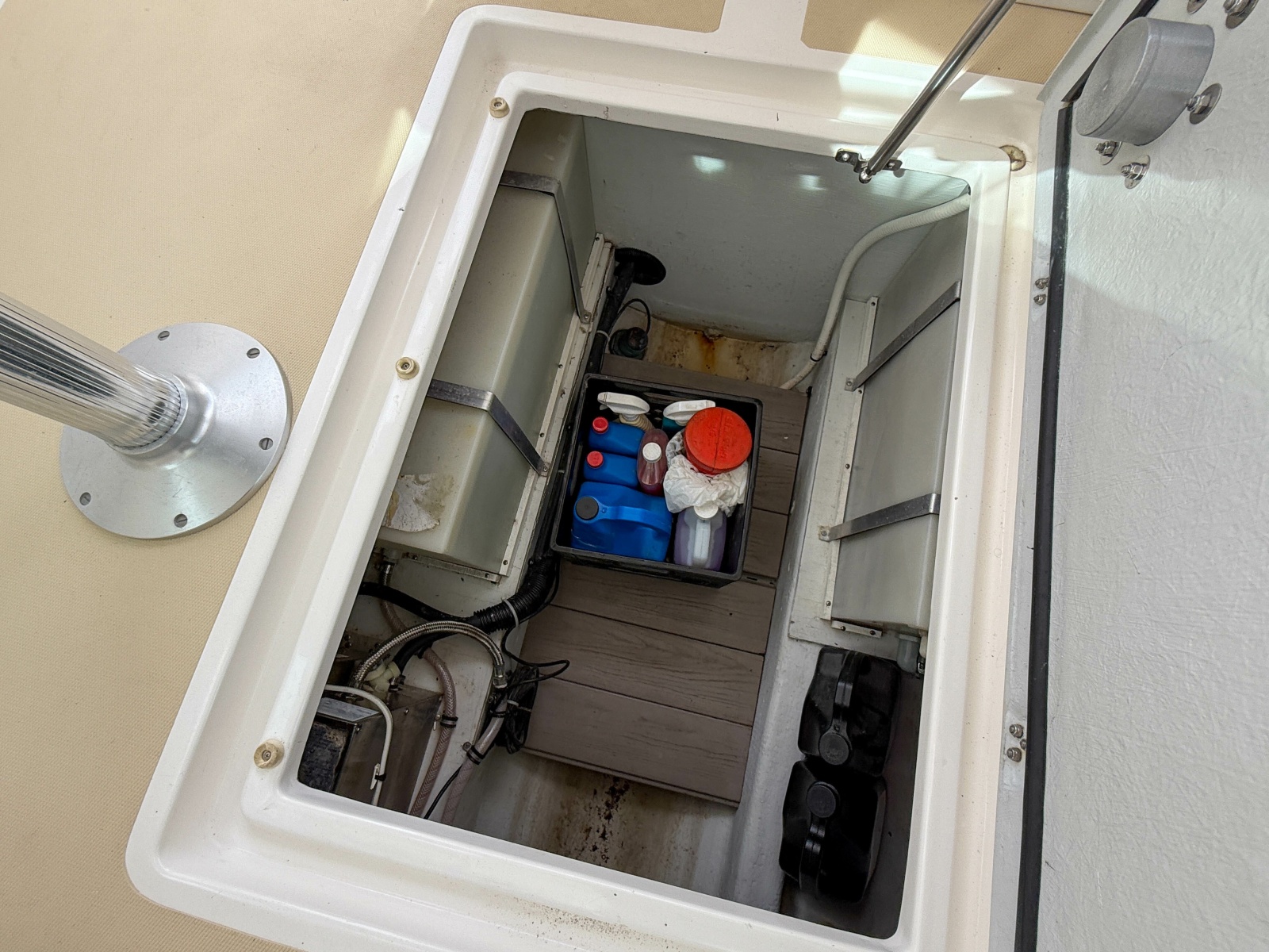 2004 Hunt Yachts SurfHunter 29