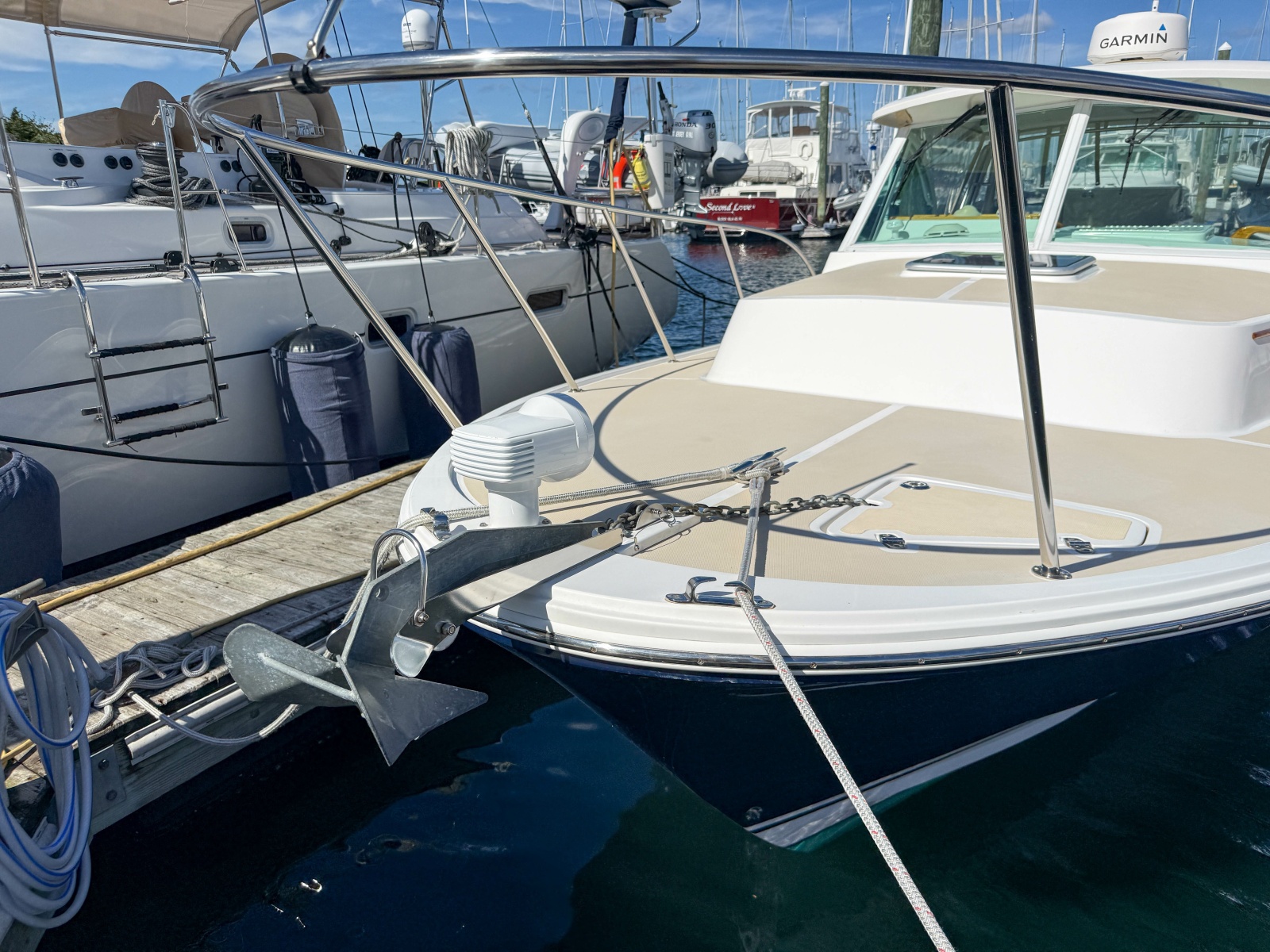 2004 Hunt Yachts SurfHunter 29