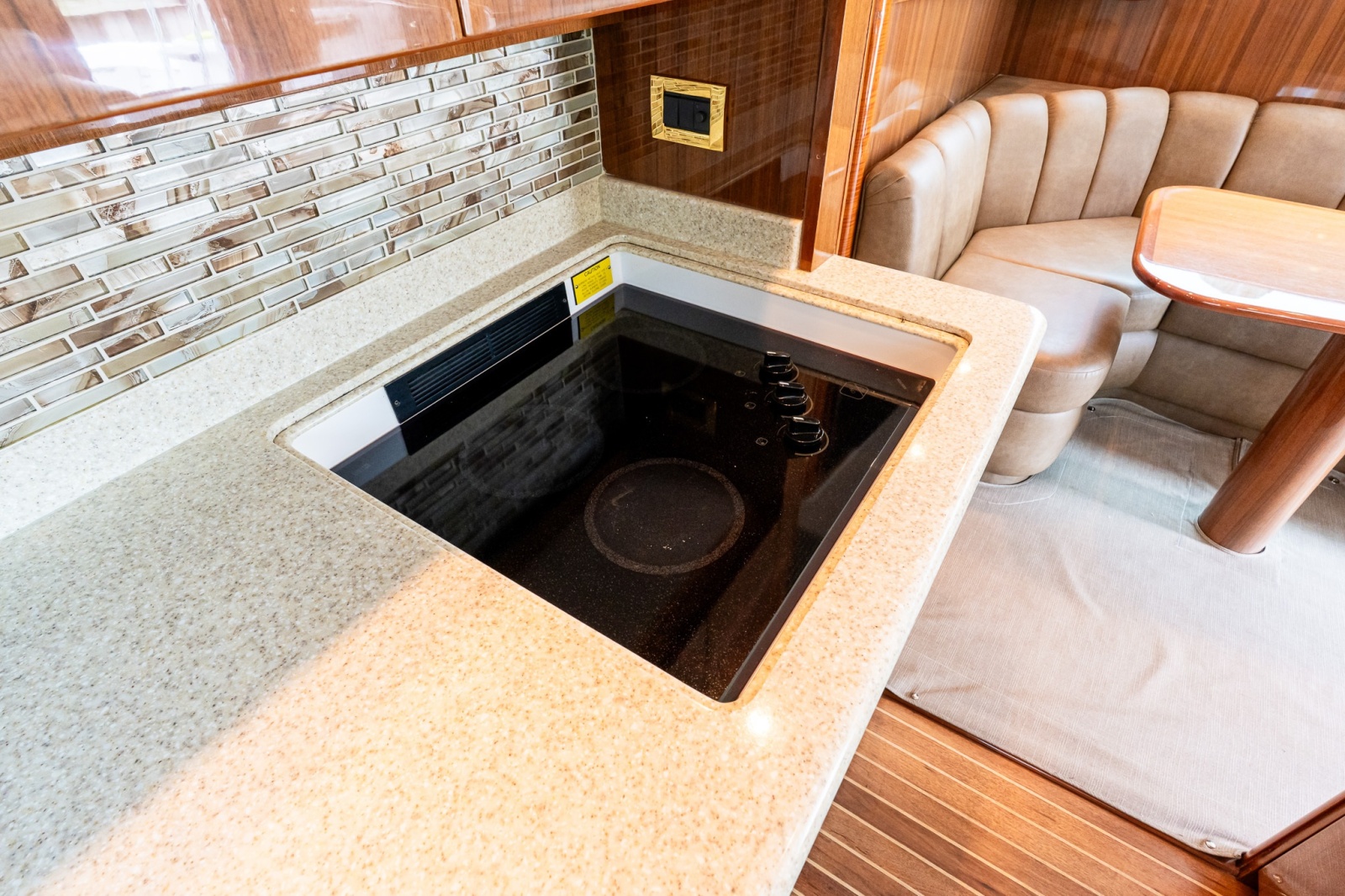 2007 Viking 48 Convertible