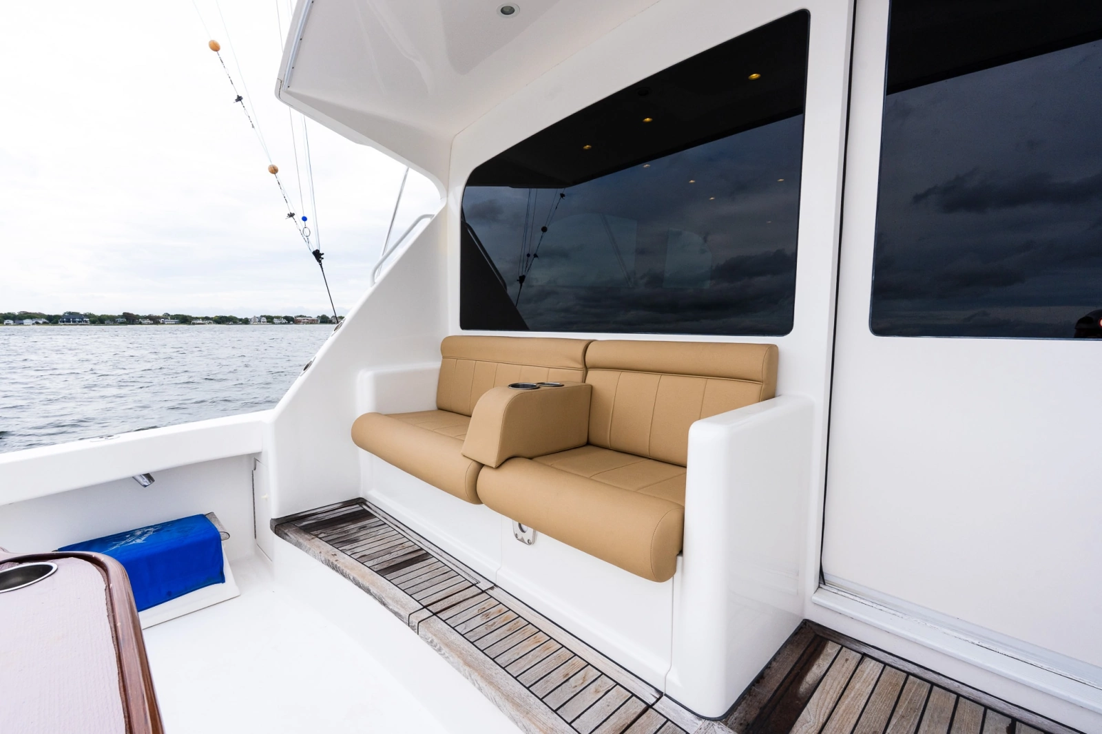 2007 Viking 48 Convertible