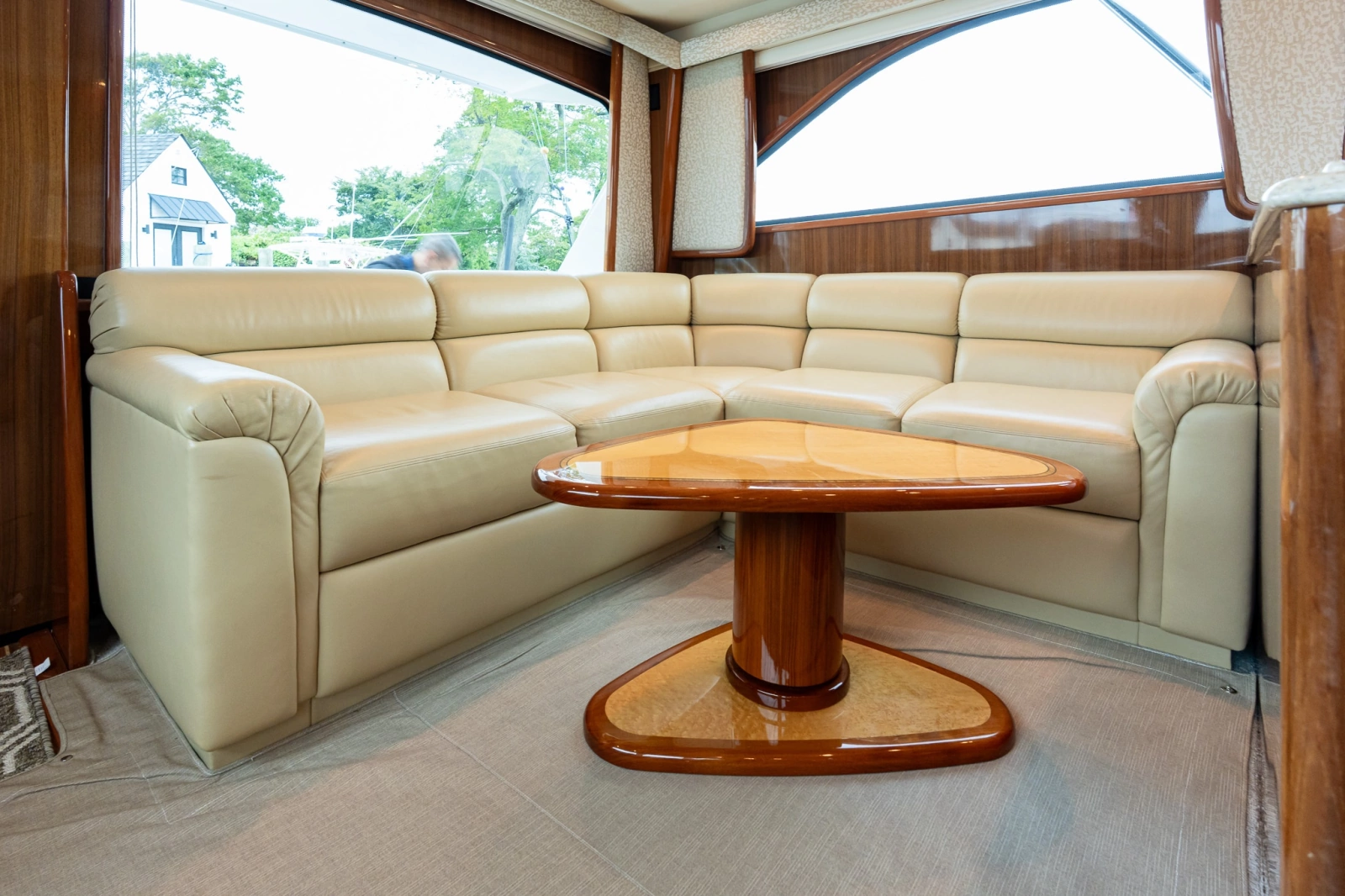 2007 Viking 48 Convertible