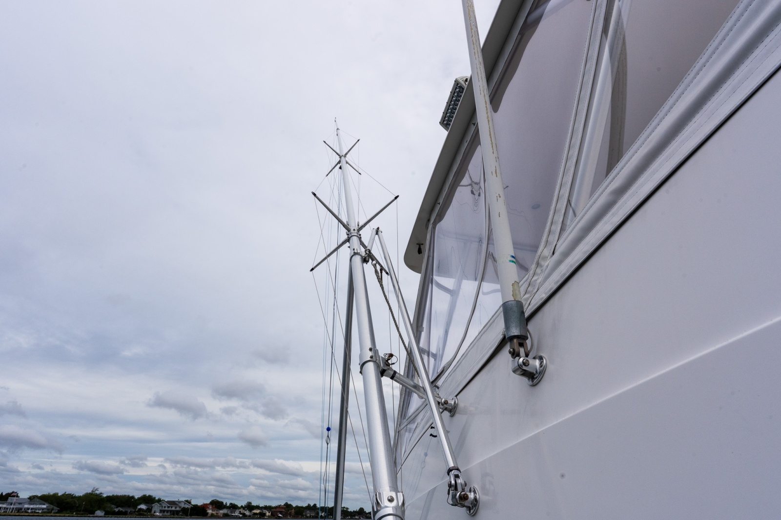 2007 Viking 48 Convertible
