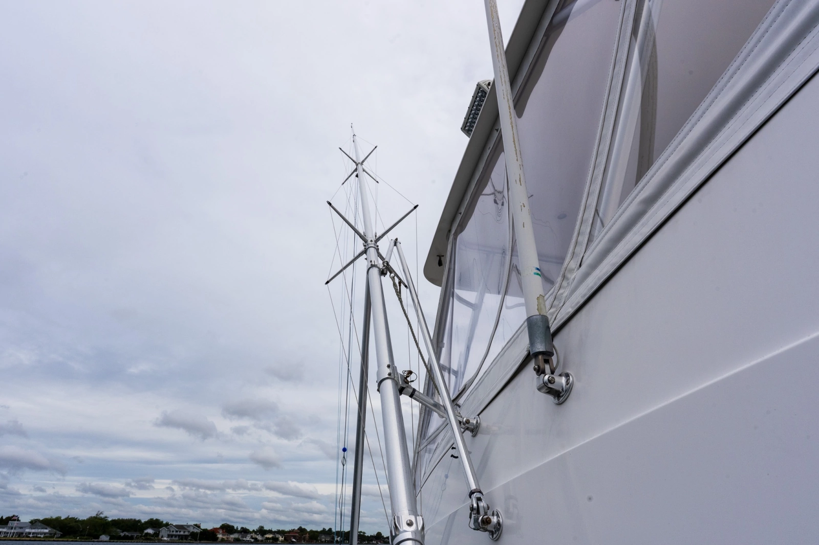 2007 Viking 48 Convertible