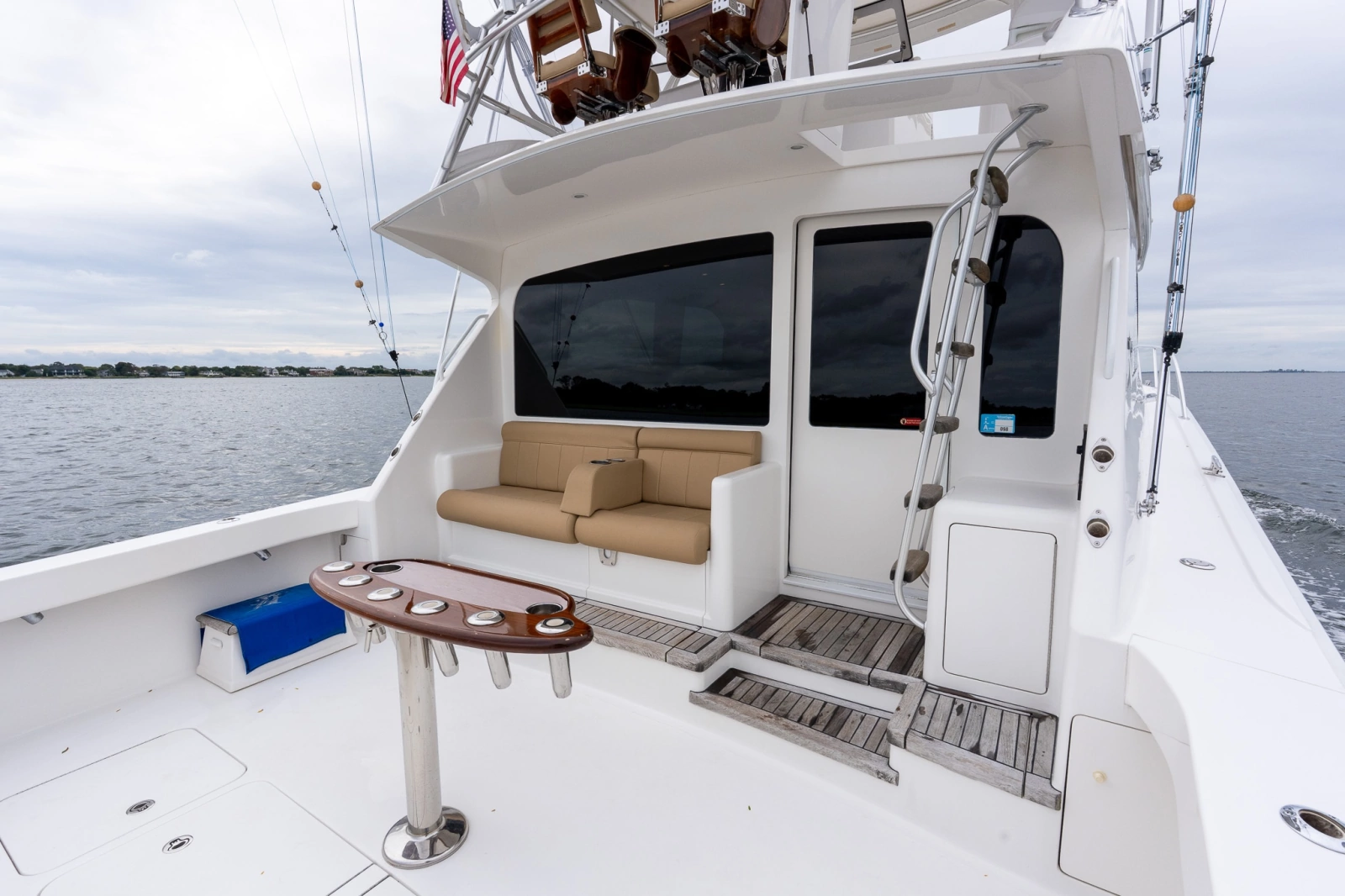 2007 Viking 48 Convertible