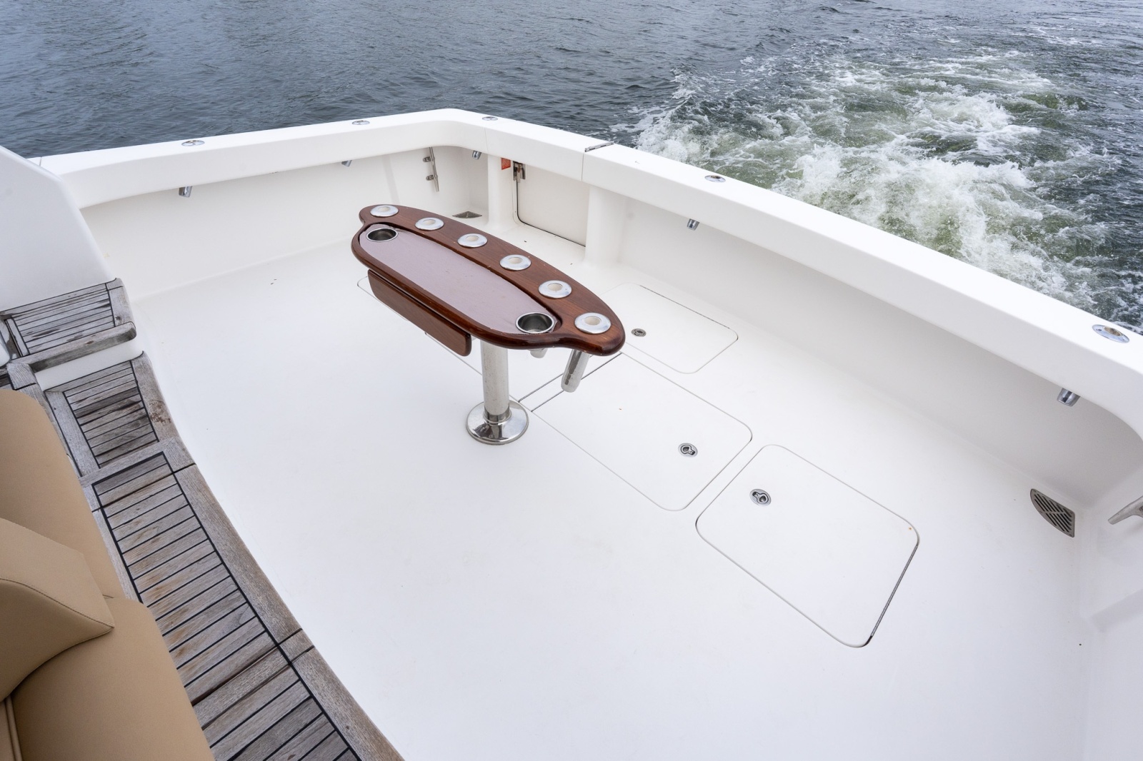 2007 Viking 48 Convertible