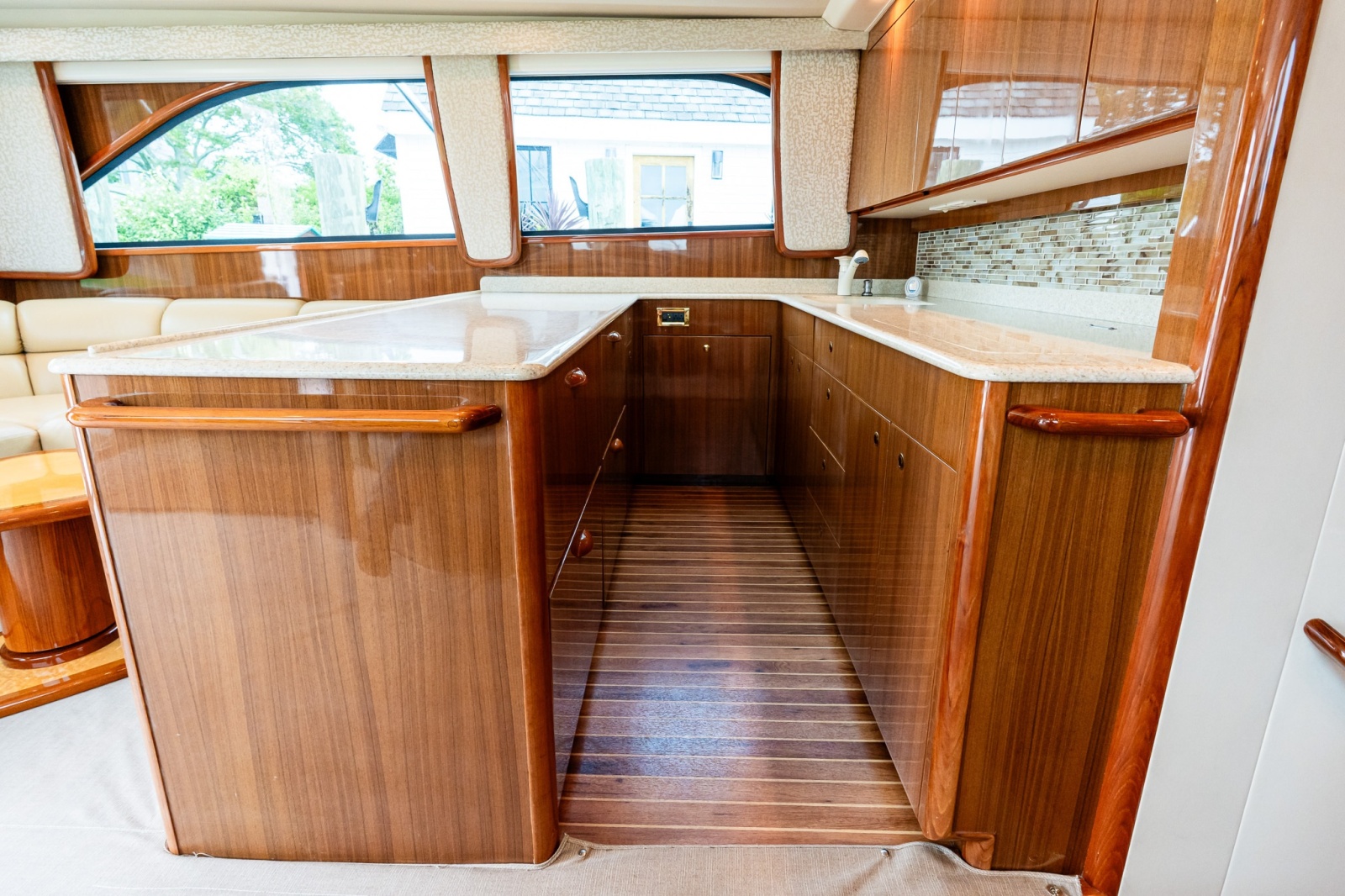 2007 Viking 48 Convertible