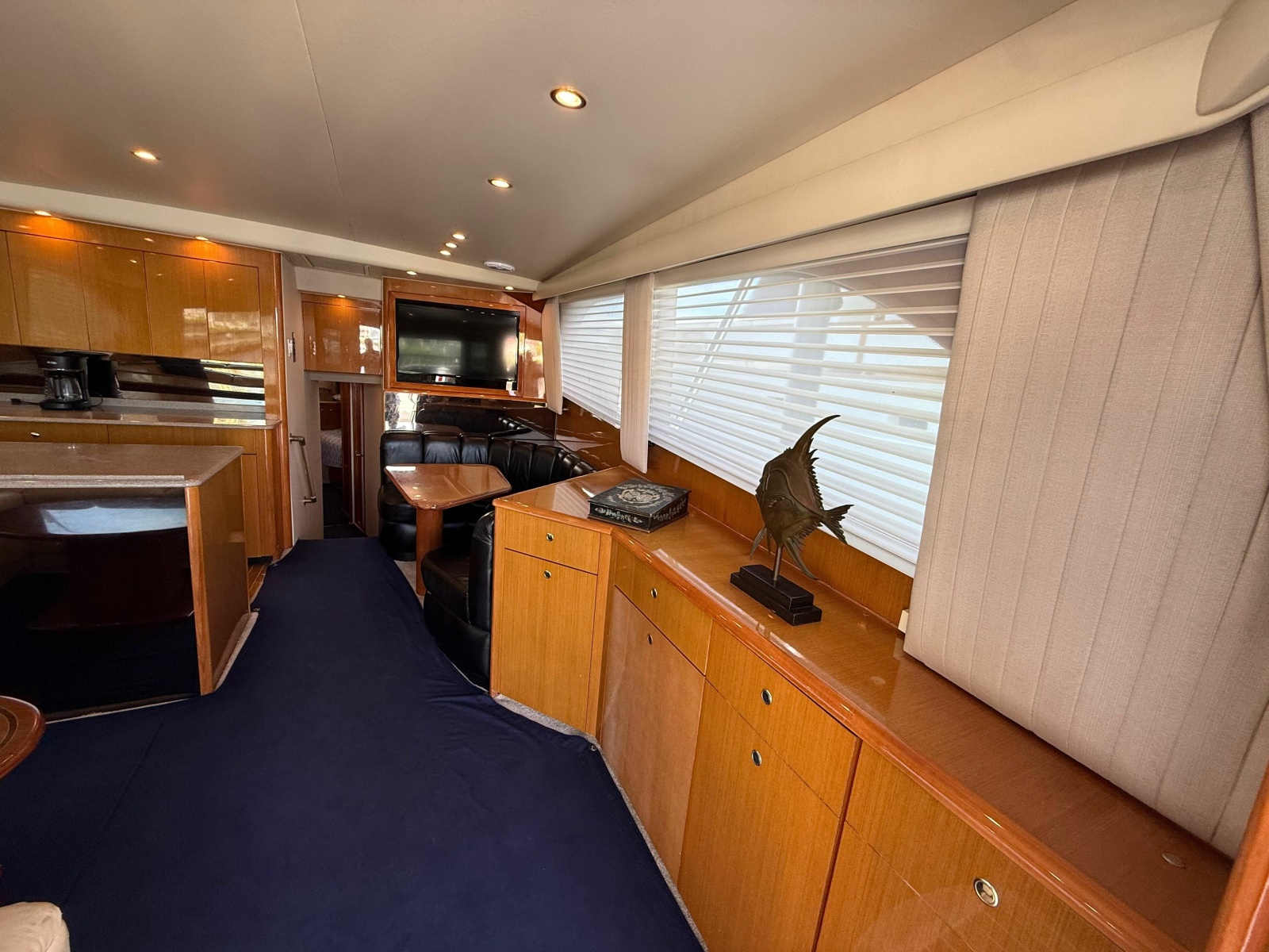 2002 Viking 52 Convertible