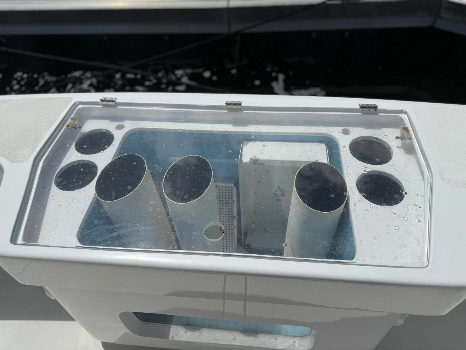 2002 Viking 52 Convertible