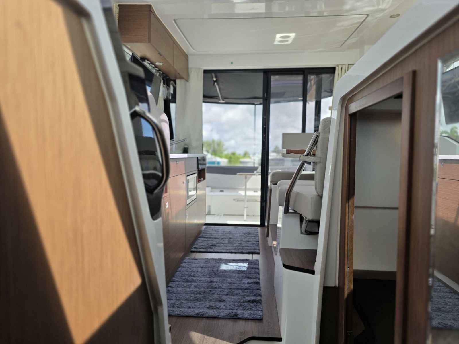 2022 Jeanneau NC 1095