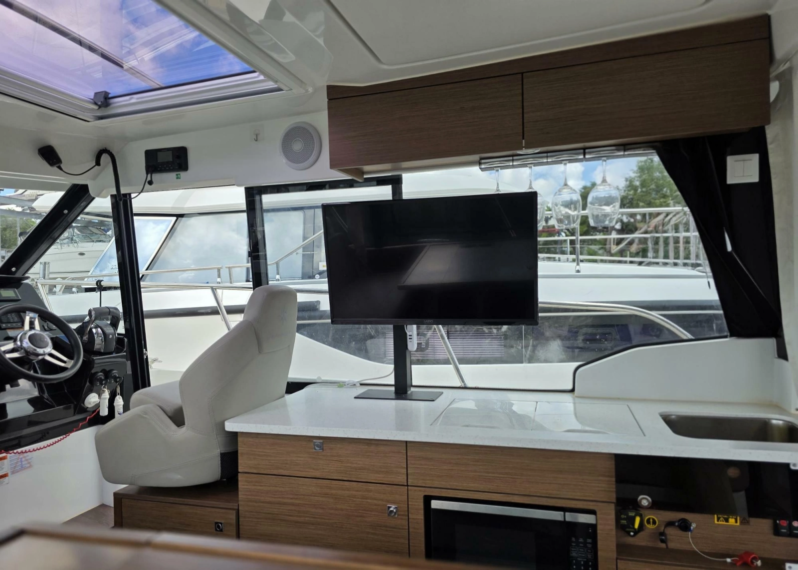 2022 Jeanneau NC 1095