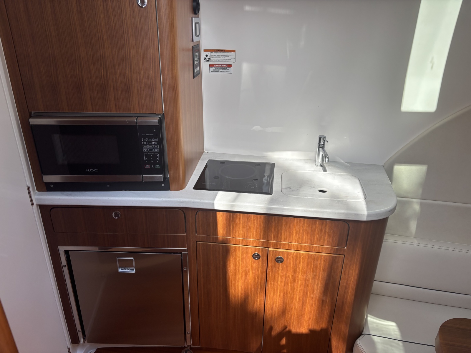 2020 Intrepid 407 Panacea