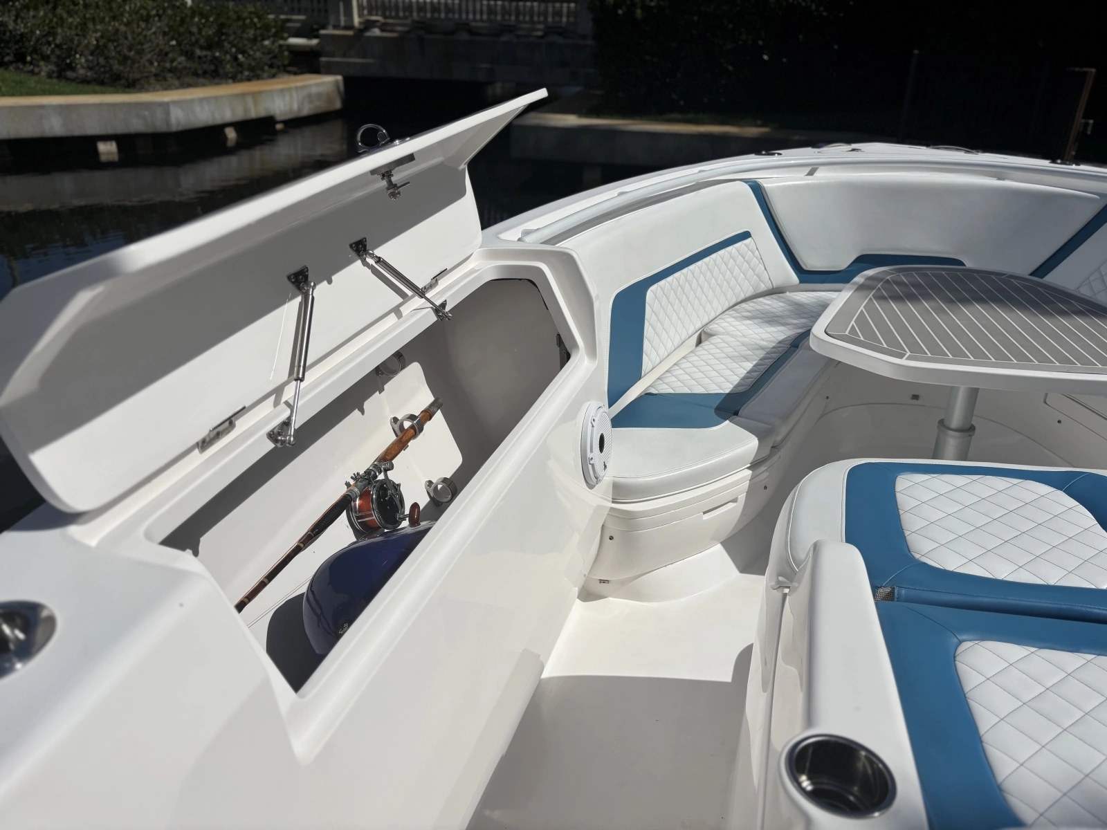 2020 Intrepid 407 Panacea