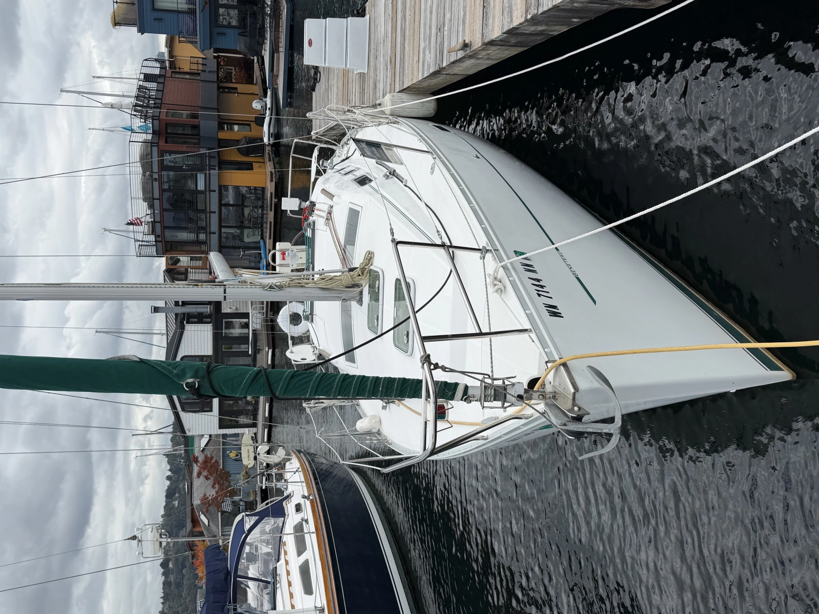 2004 Beneteau 