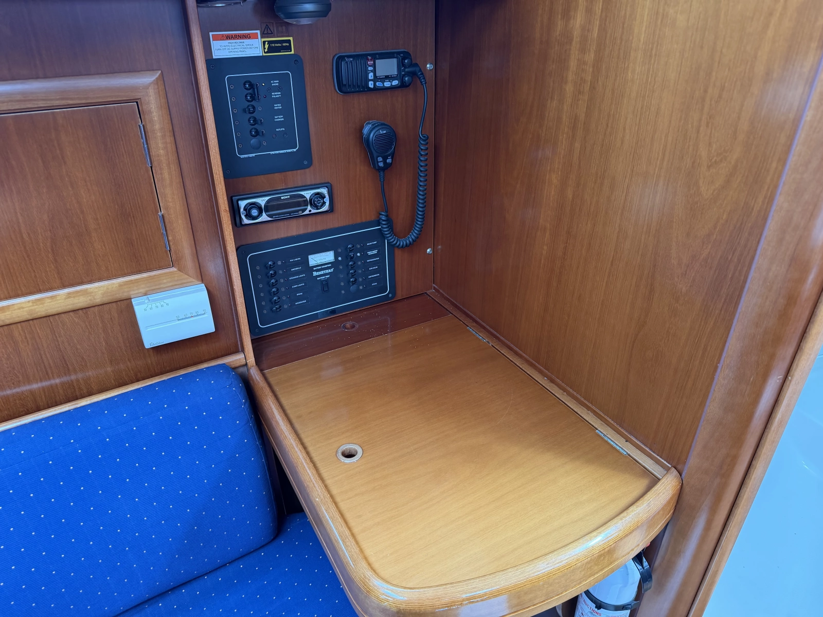 2004 Beneteau 