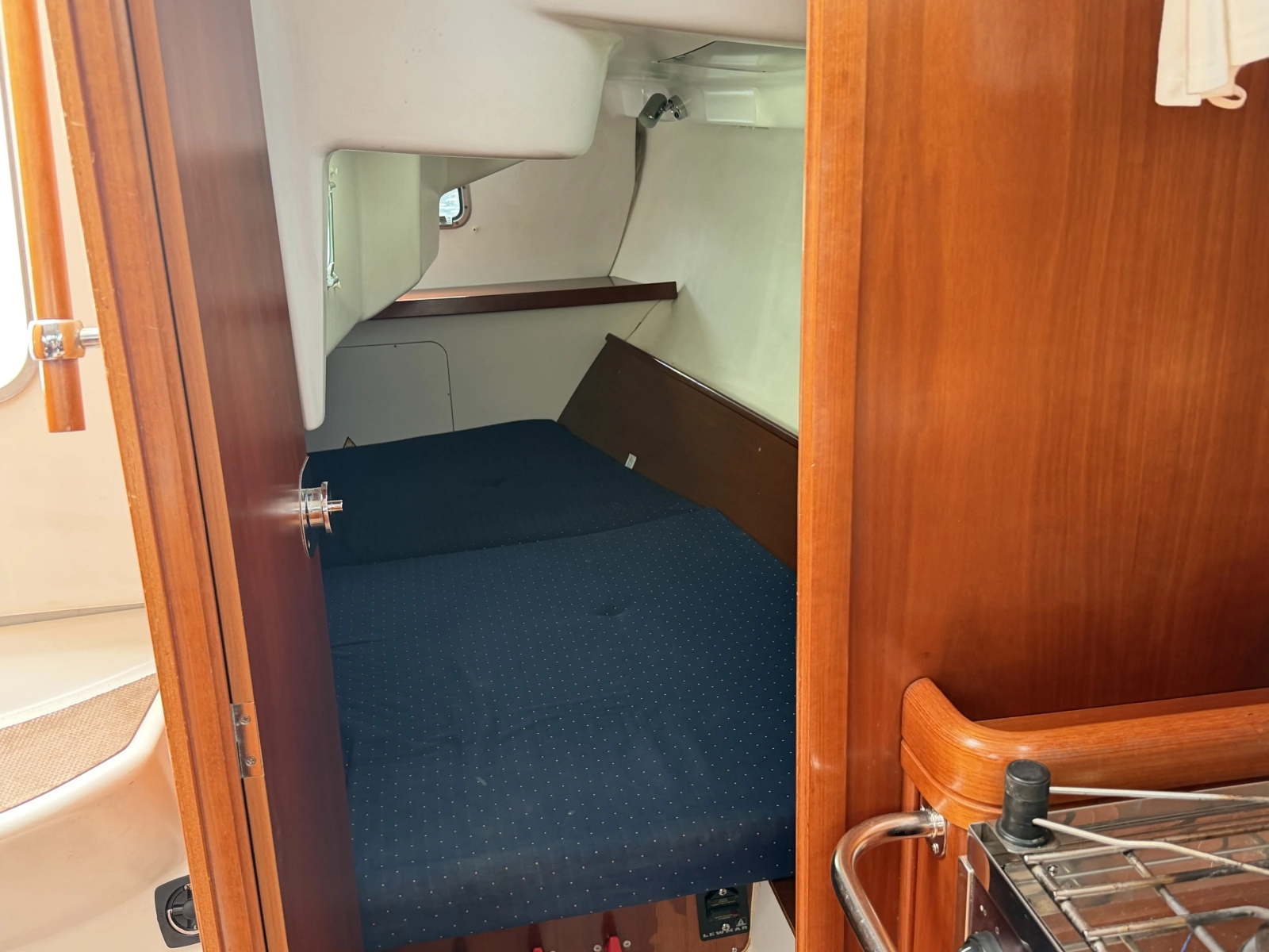 2004 Beneteau 
