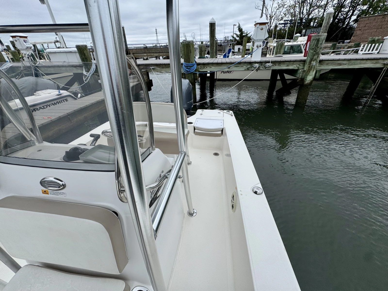 20ft Robalo Yacht For Sale