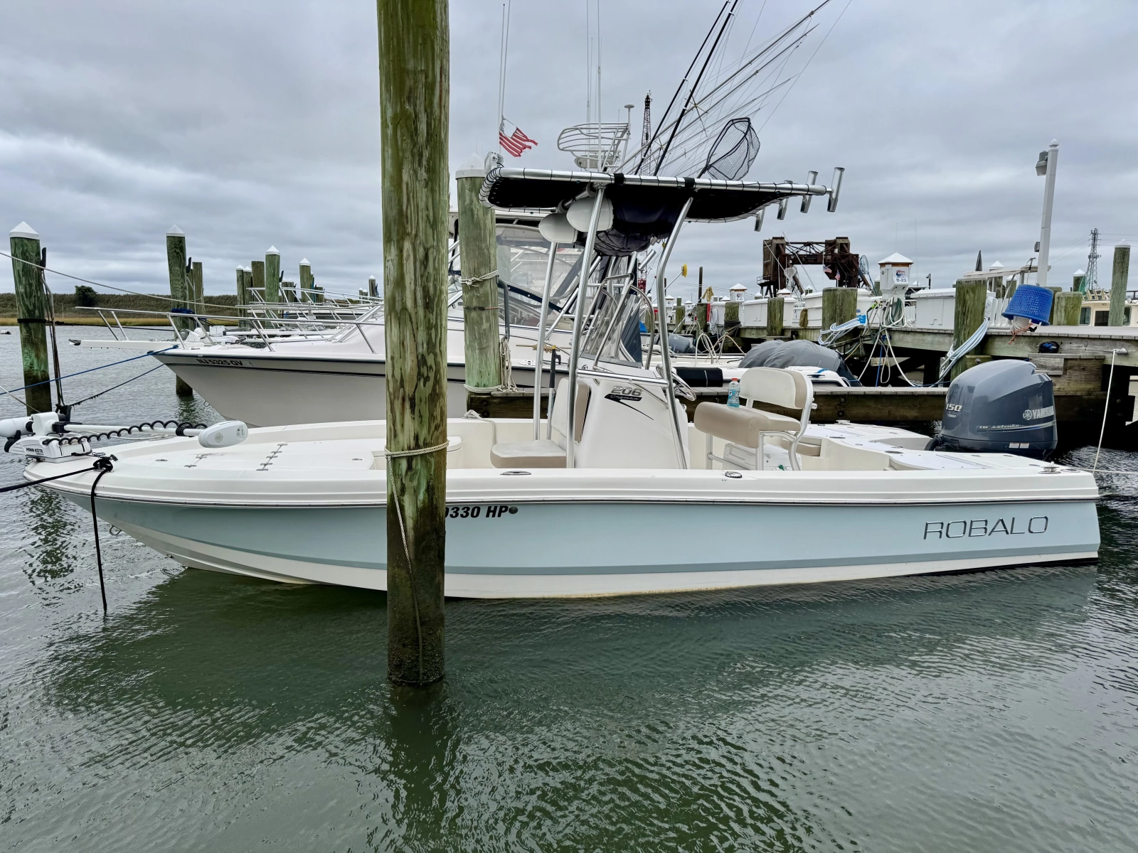 20ft Robalo Yacht For Sale