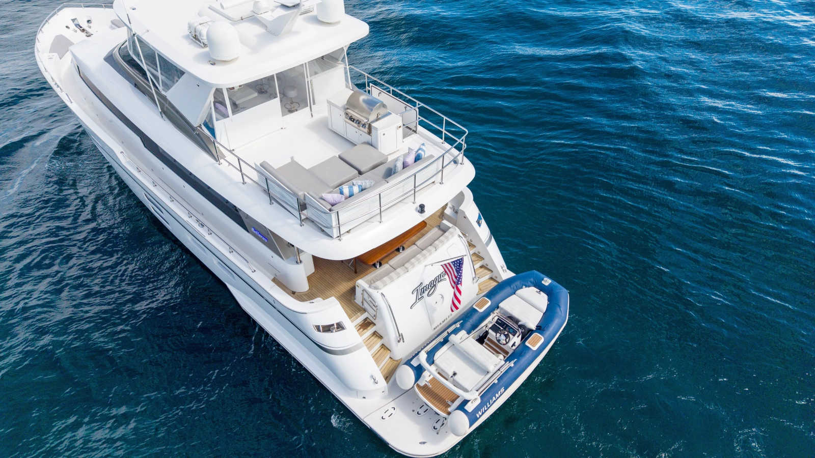2018 Hatteras M75