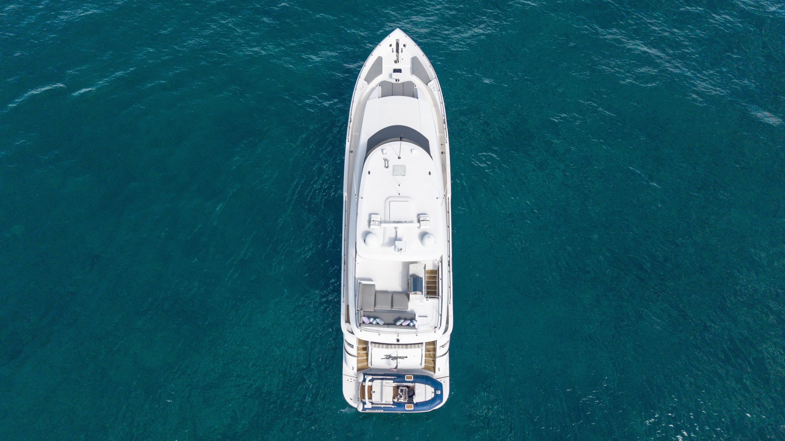 2018 Hatteras M75
