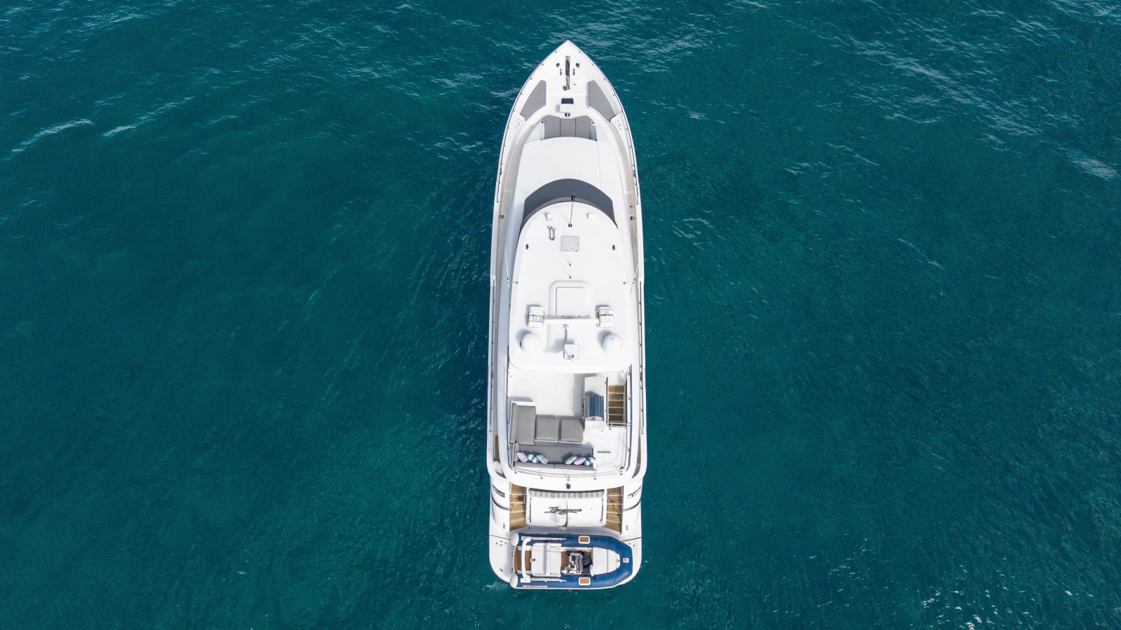2018 Hatteras M75