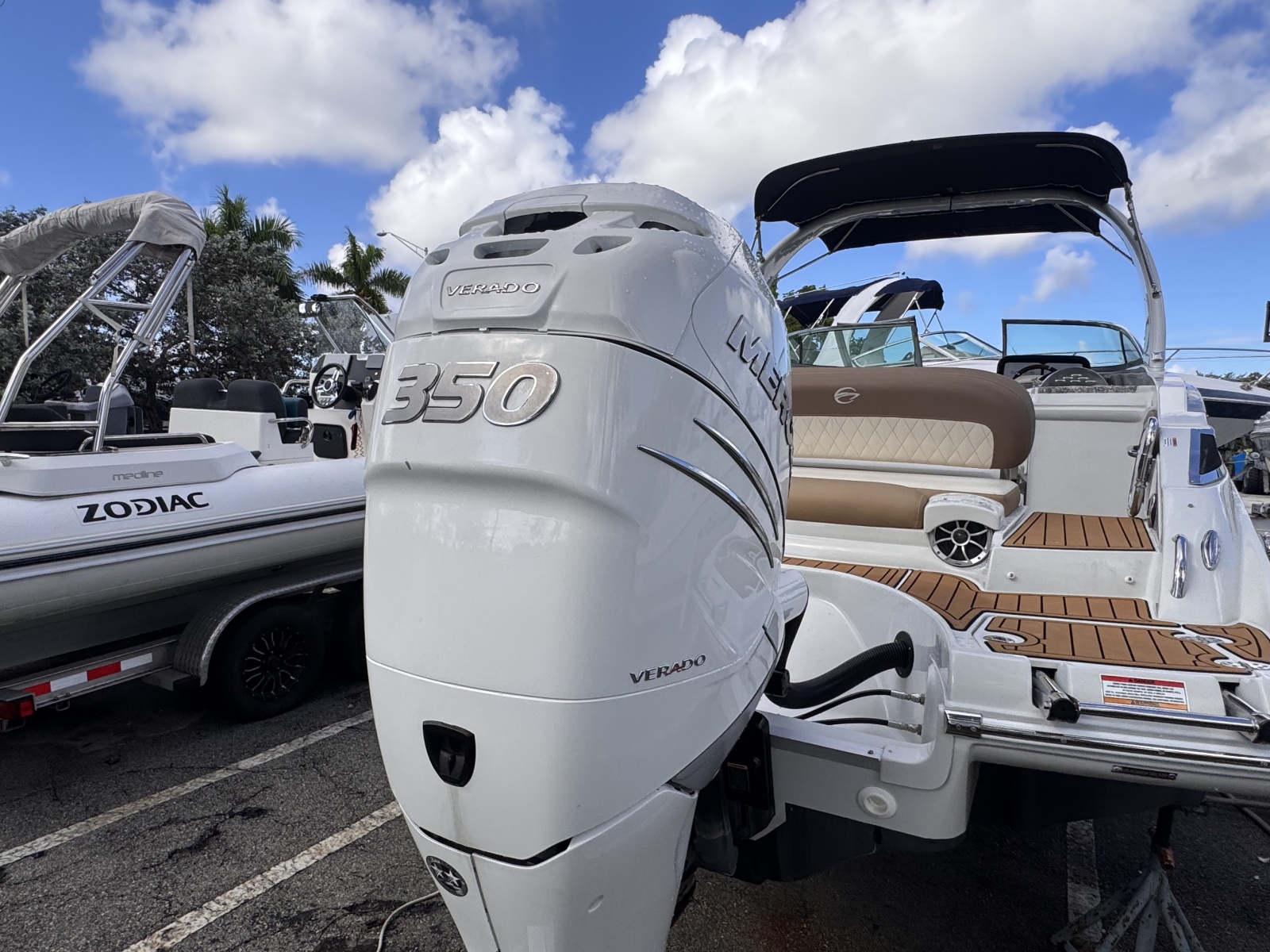 2022 Crownline