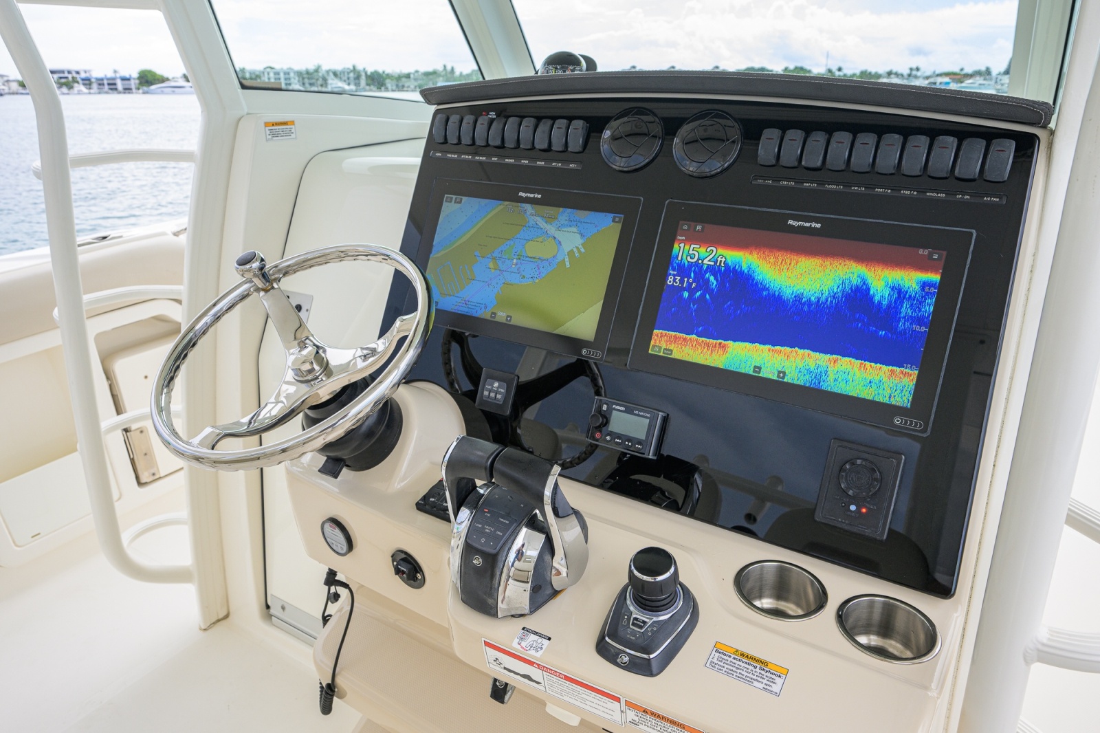 2018 Boston Whaler 380 Outrage