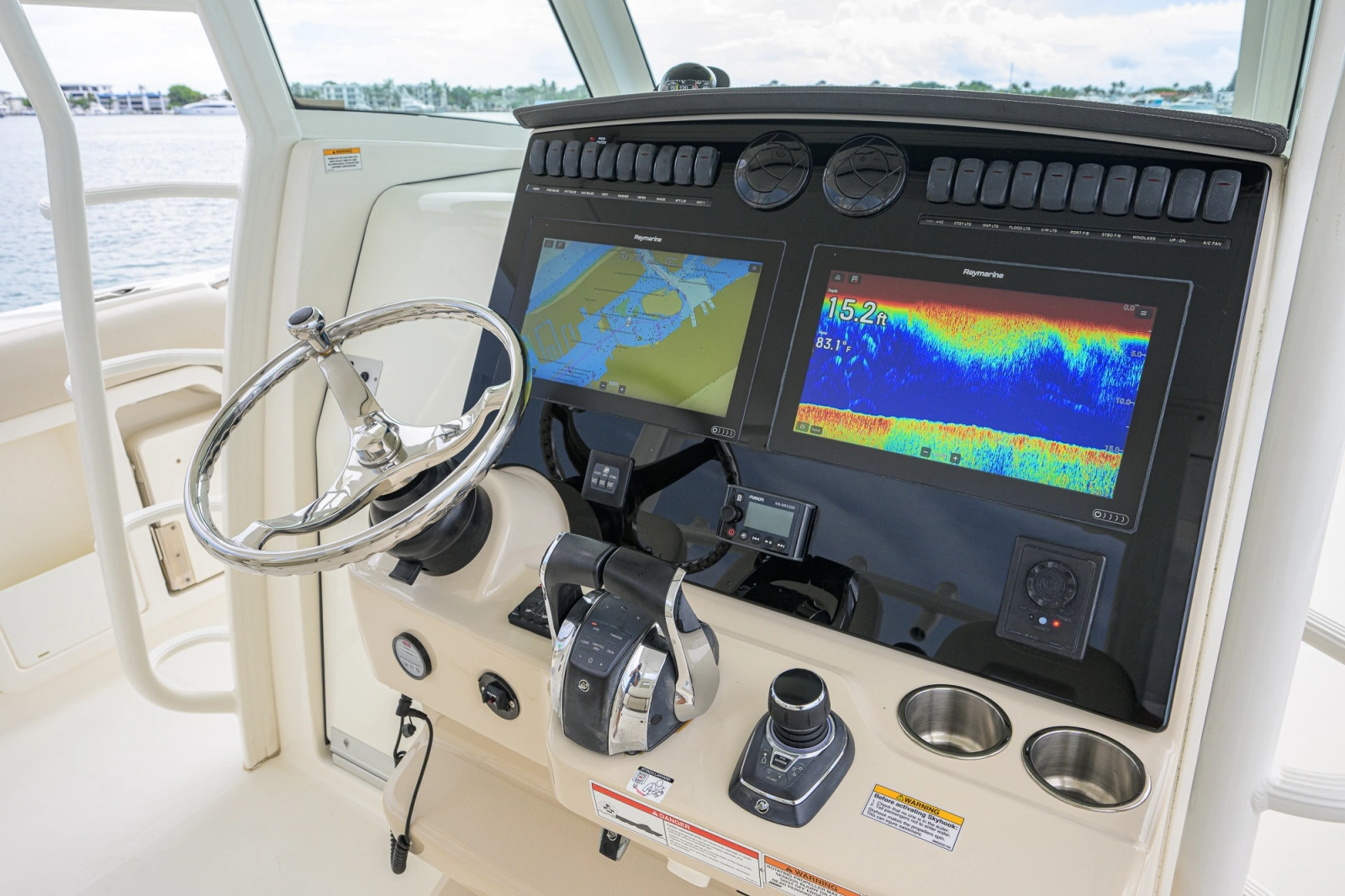 2018 Boston Whaler 380 Outrage