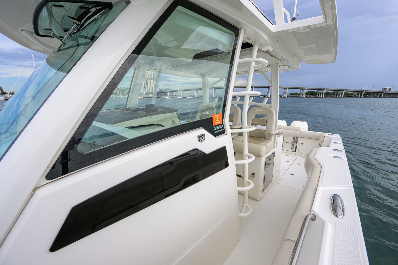 2018 Boston Whaler 380 Outrage