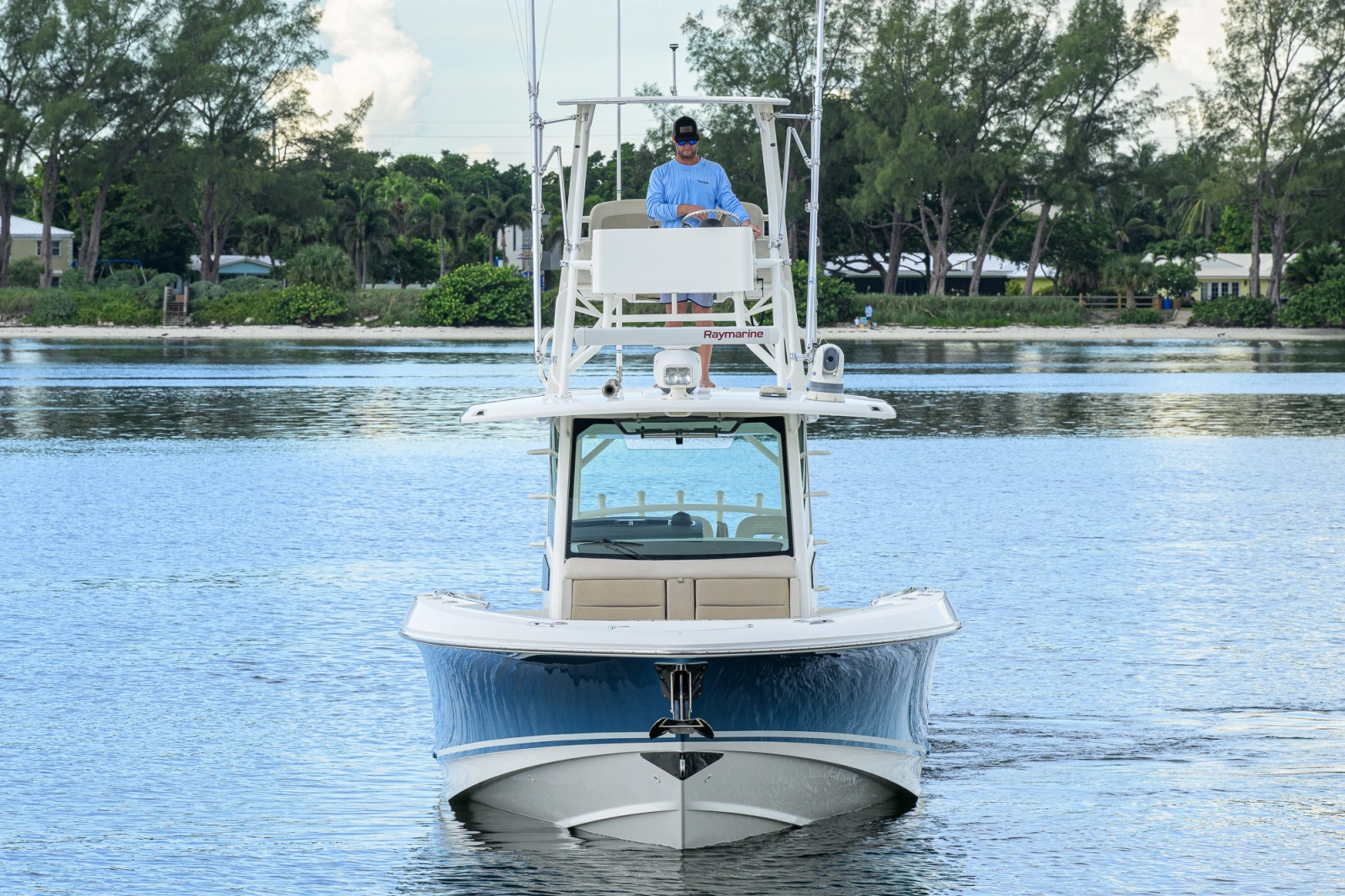 2018 Boston Whaler 380 Outrage
