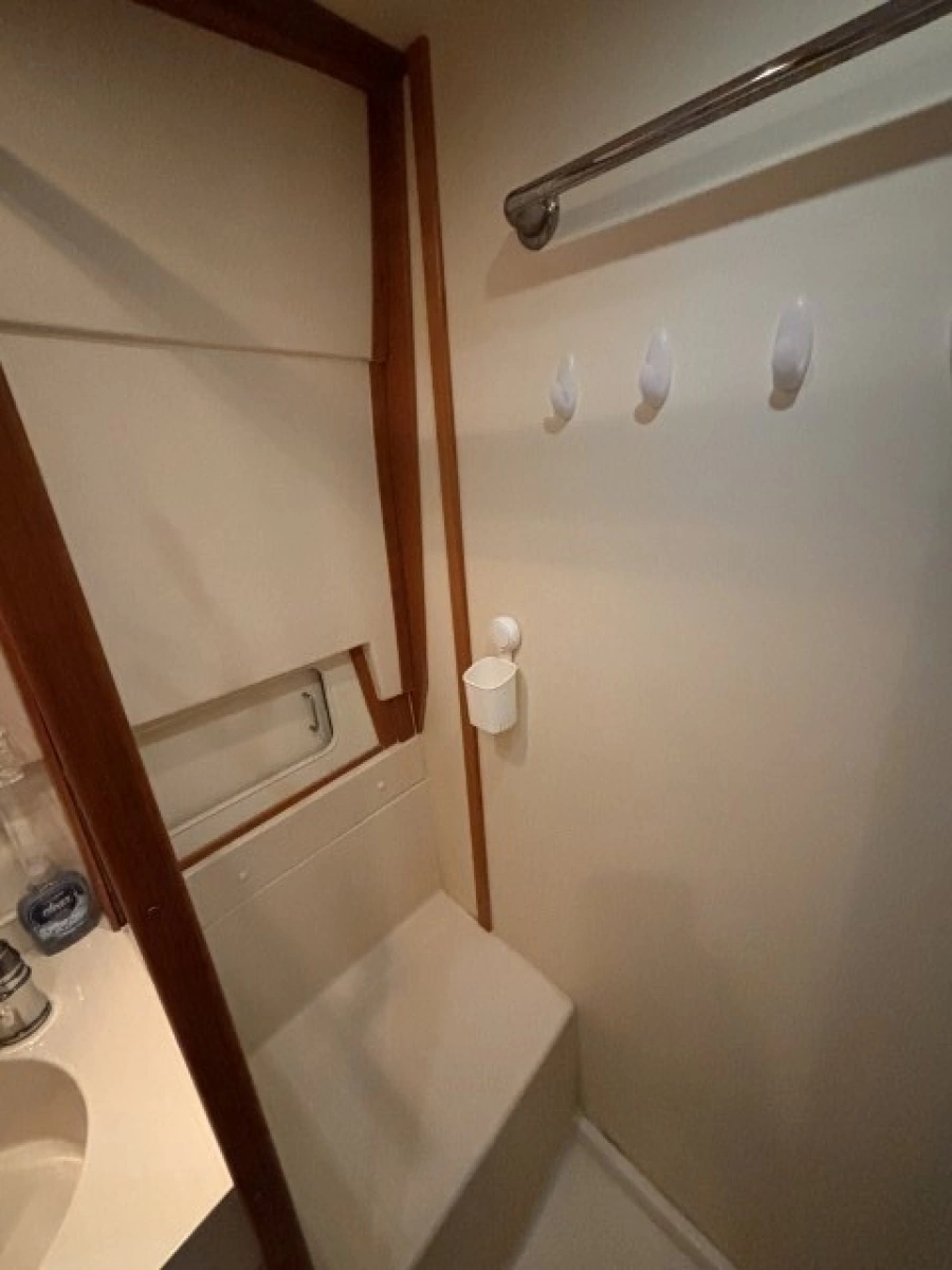 Shower Aft